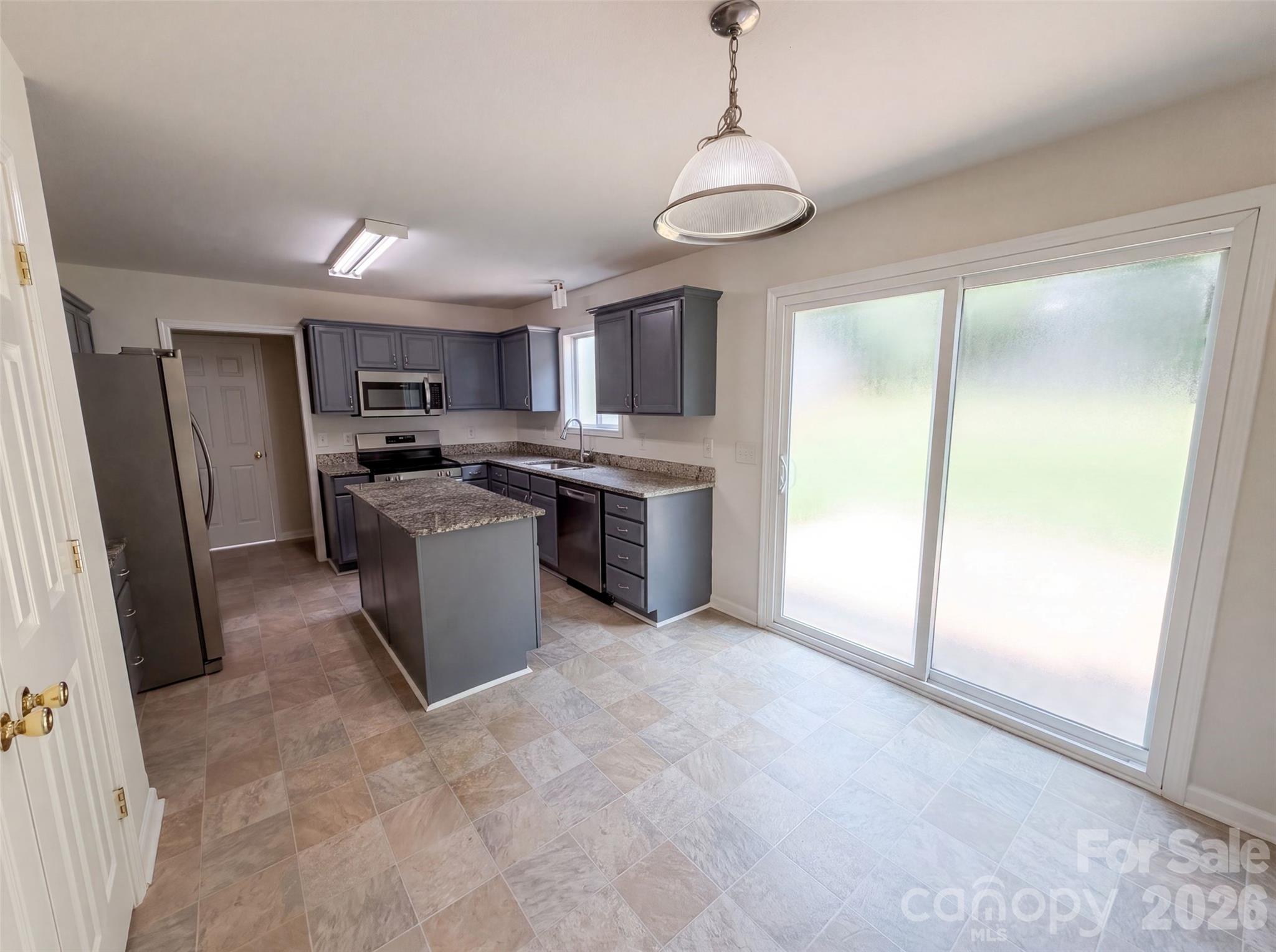 5714 Waverly Lynn Lane — Charlotte