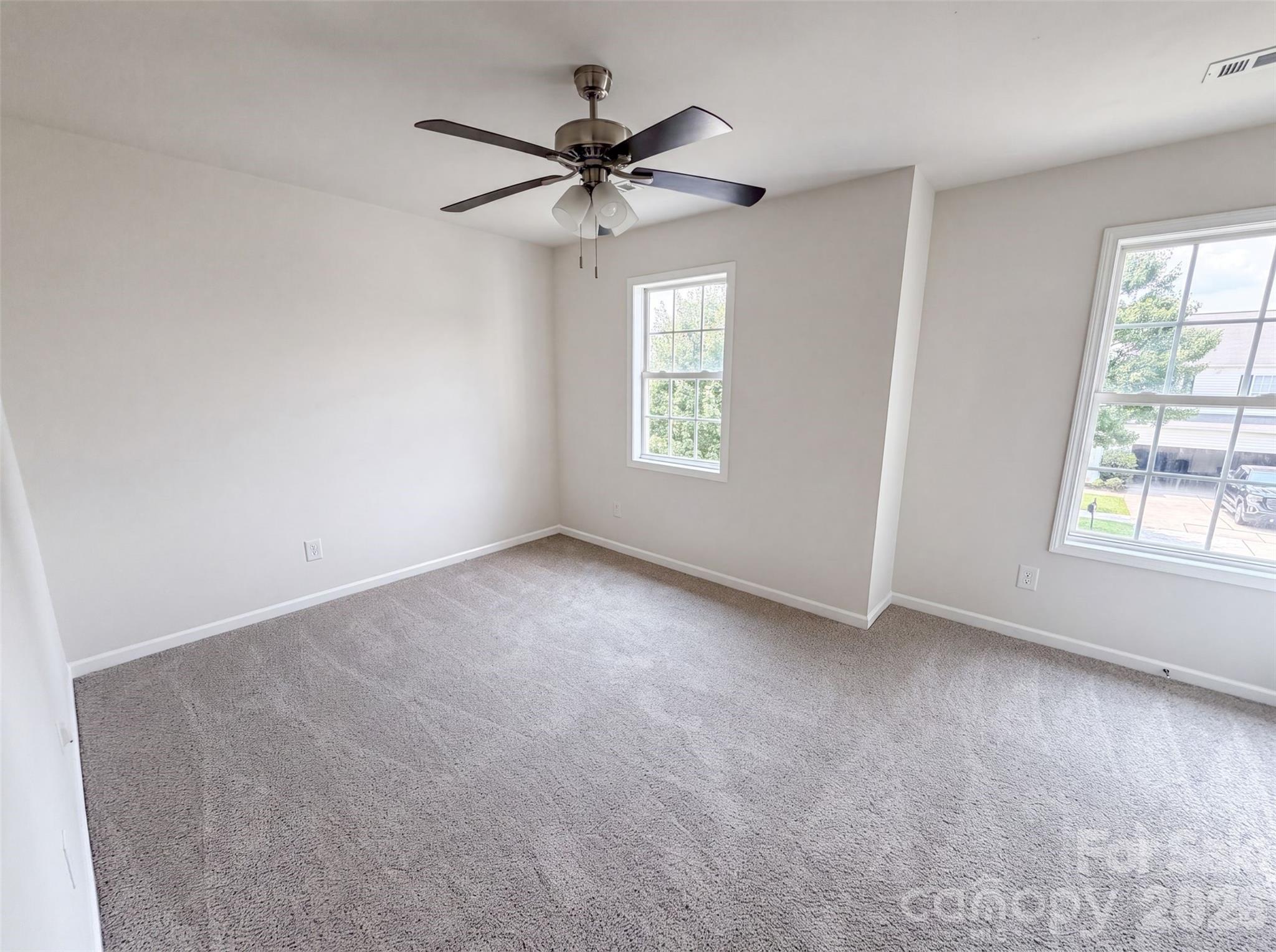 5714 Waverly Lynn Lane — Charlotte
