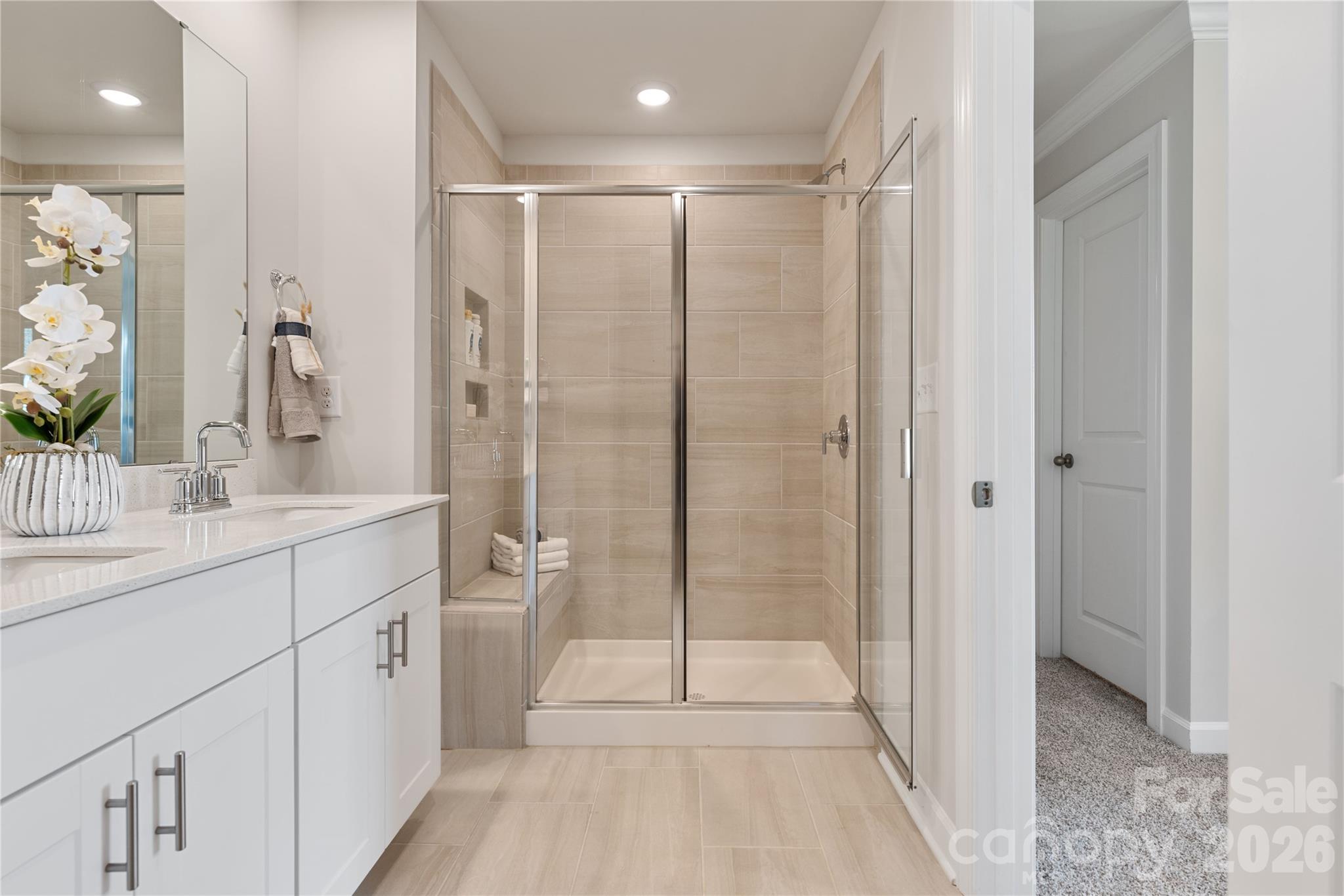 9016 Foggy Brook Loop — Charlotte