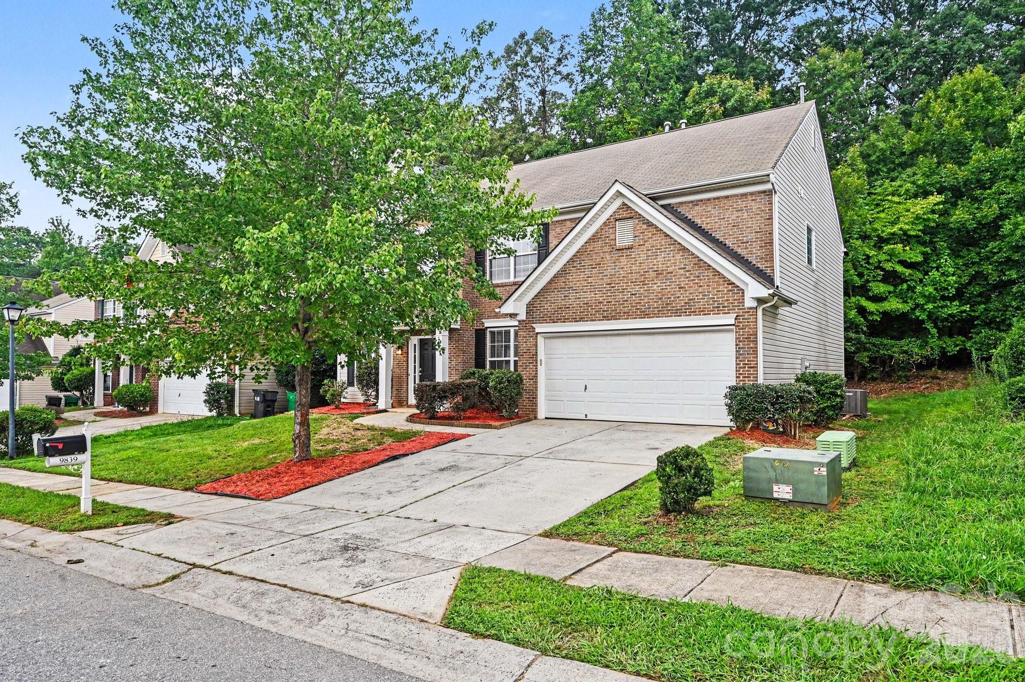 9839 Jeanette Circle — Charlotte