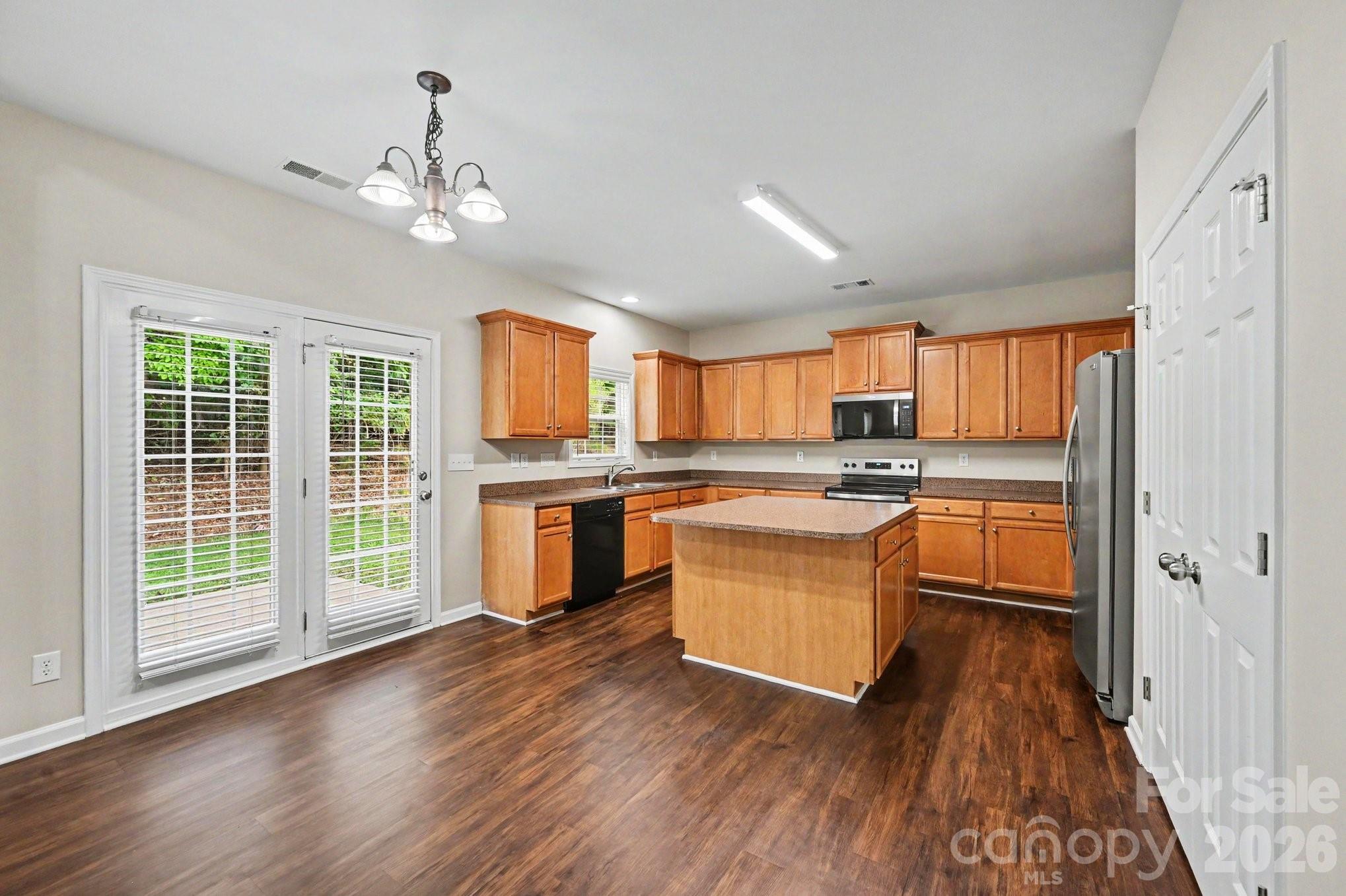 9839 Jeanette Circle — Charlotte