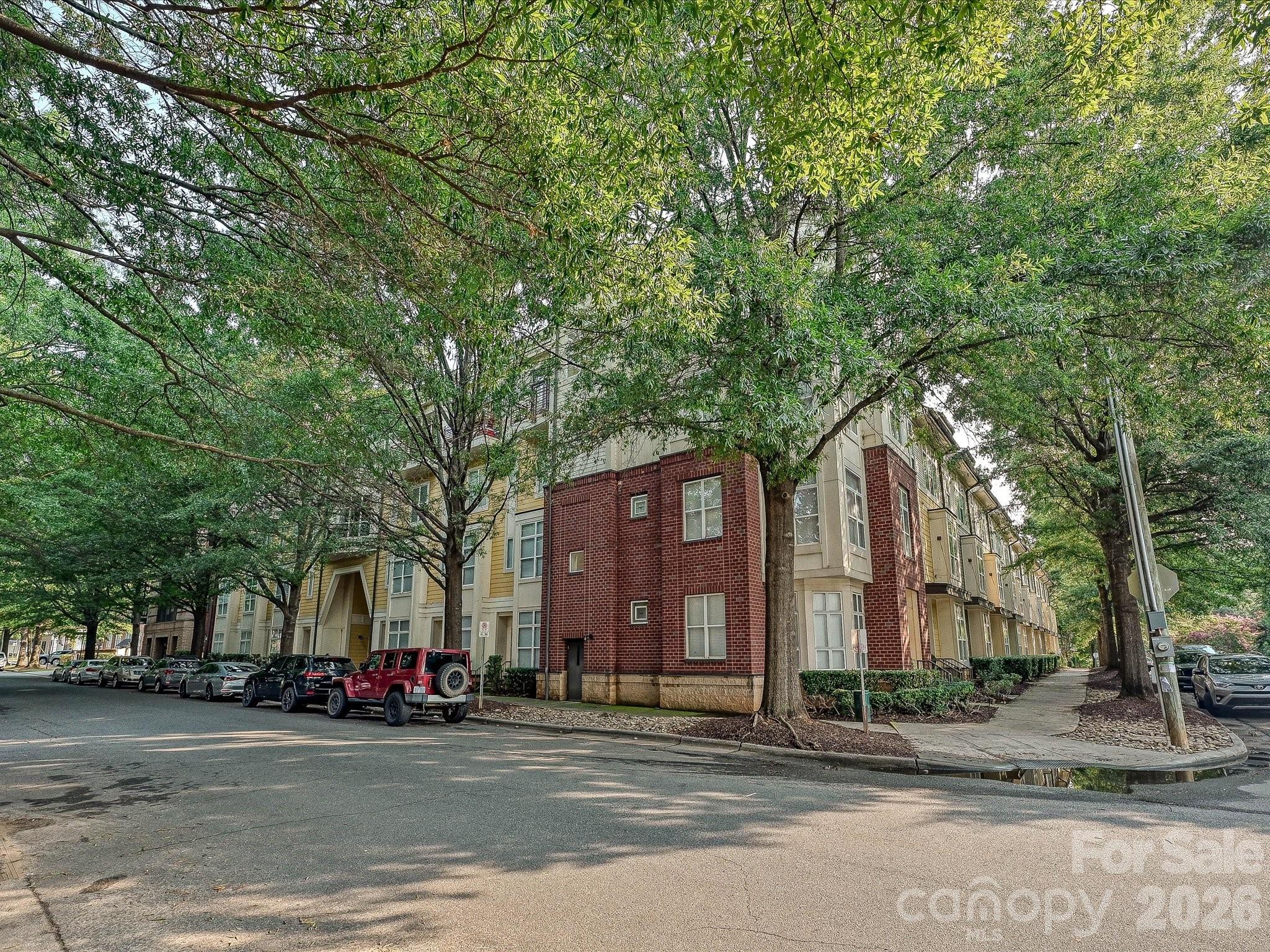 2125 Southend Drive #243 — Charlotte
