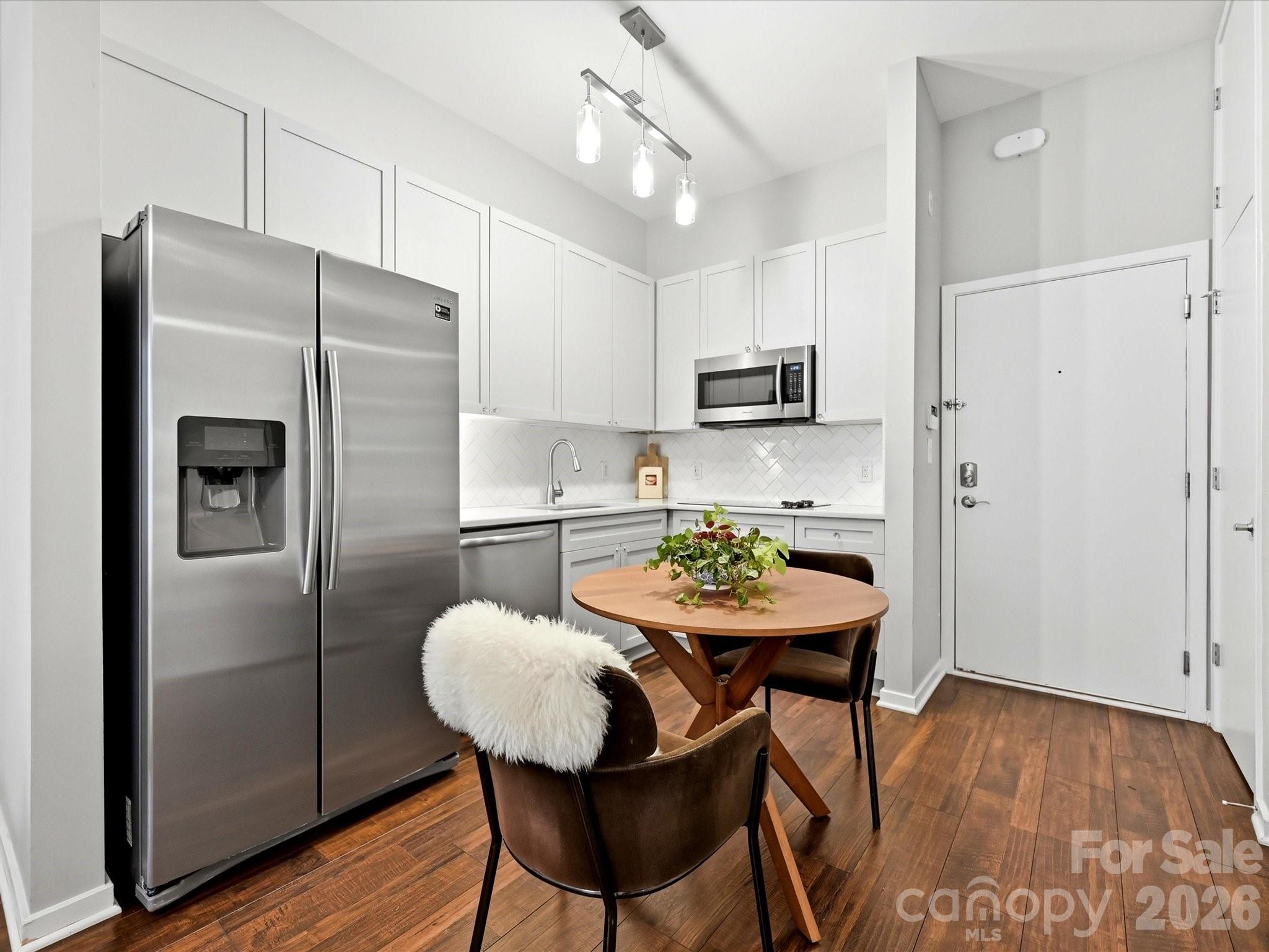 2125 Southend Drive #243 — Charlotte