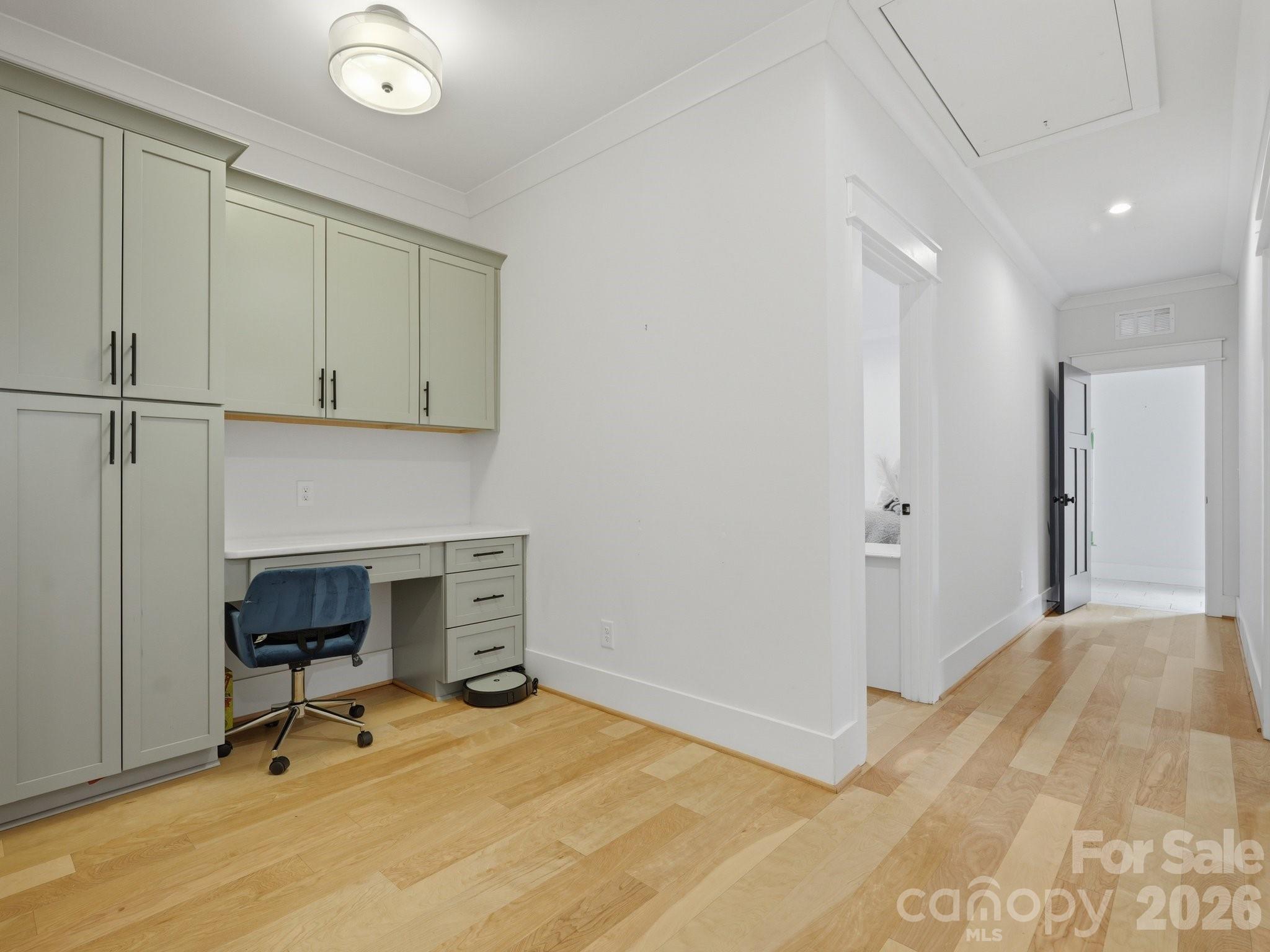 5309 Tarrywood Lane — Charlotte
