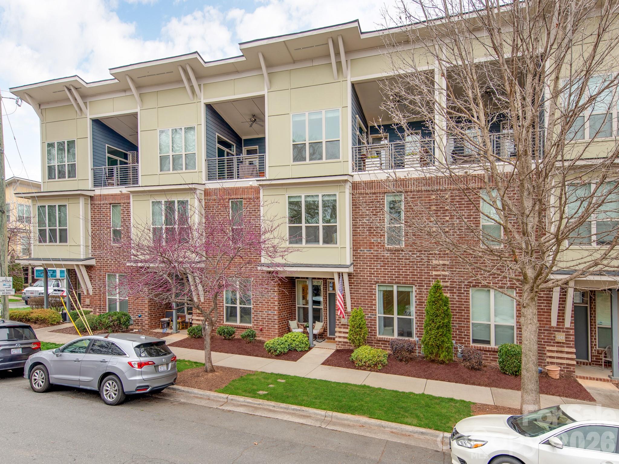 3539 Spencer Street — Charlotte