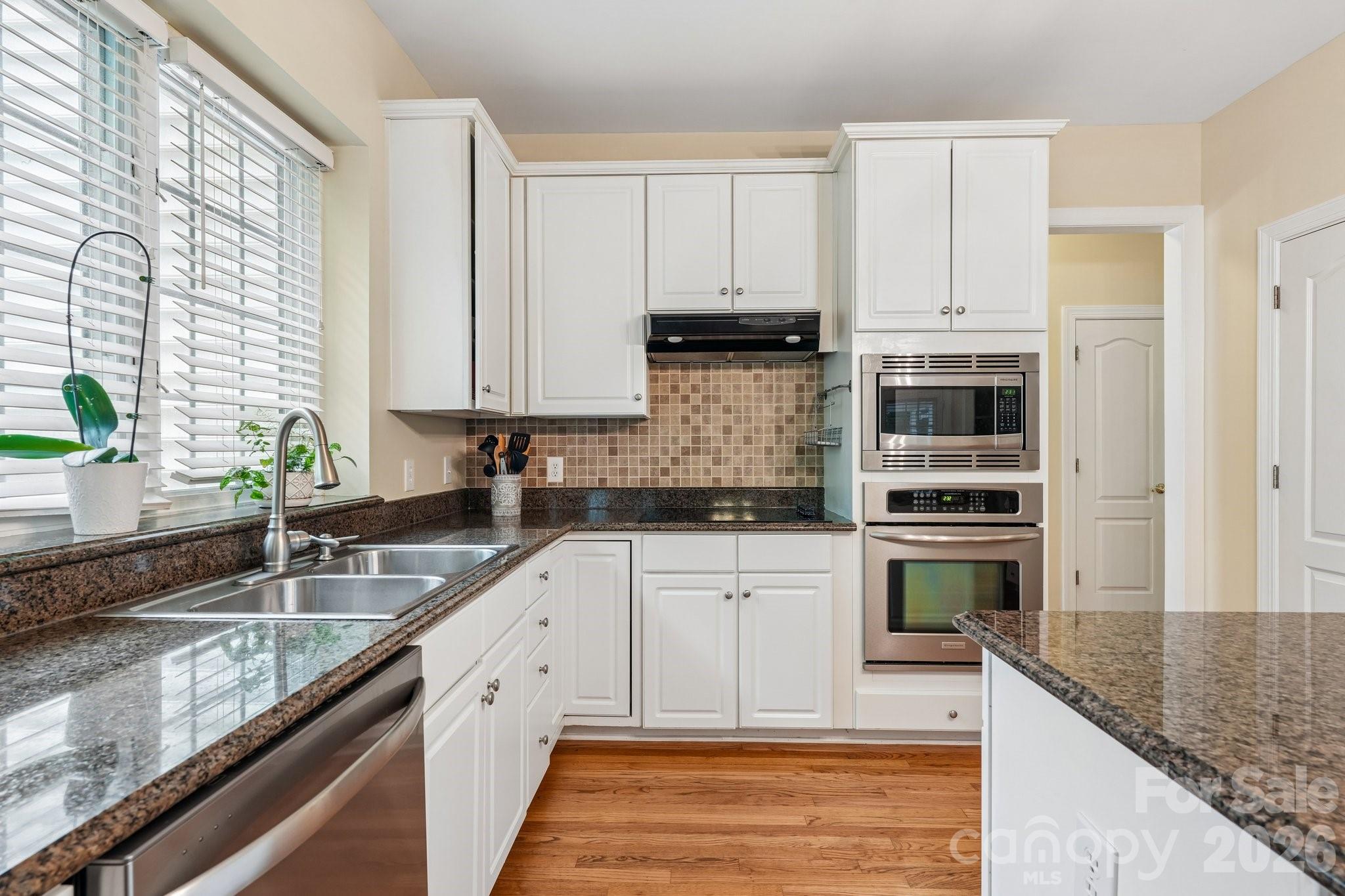 7613 Tarland Lane — Charlotte