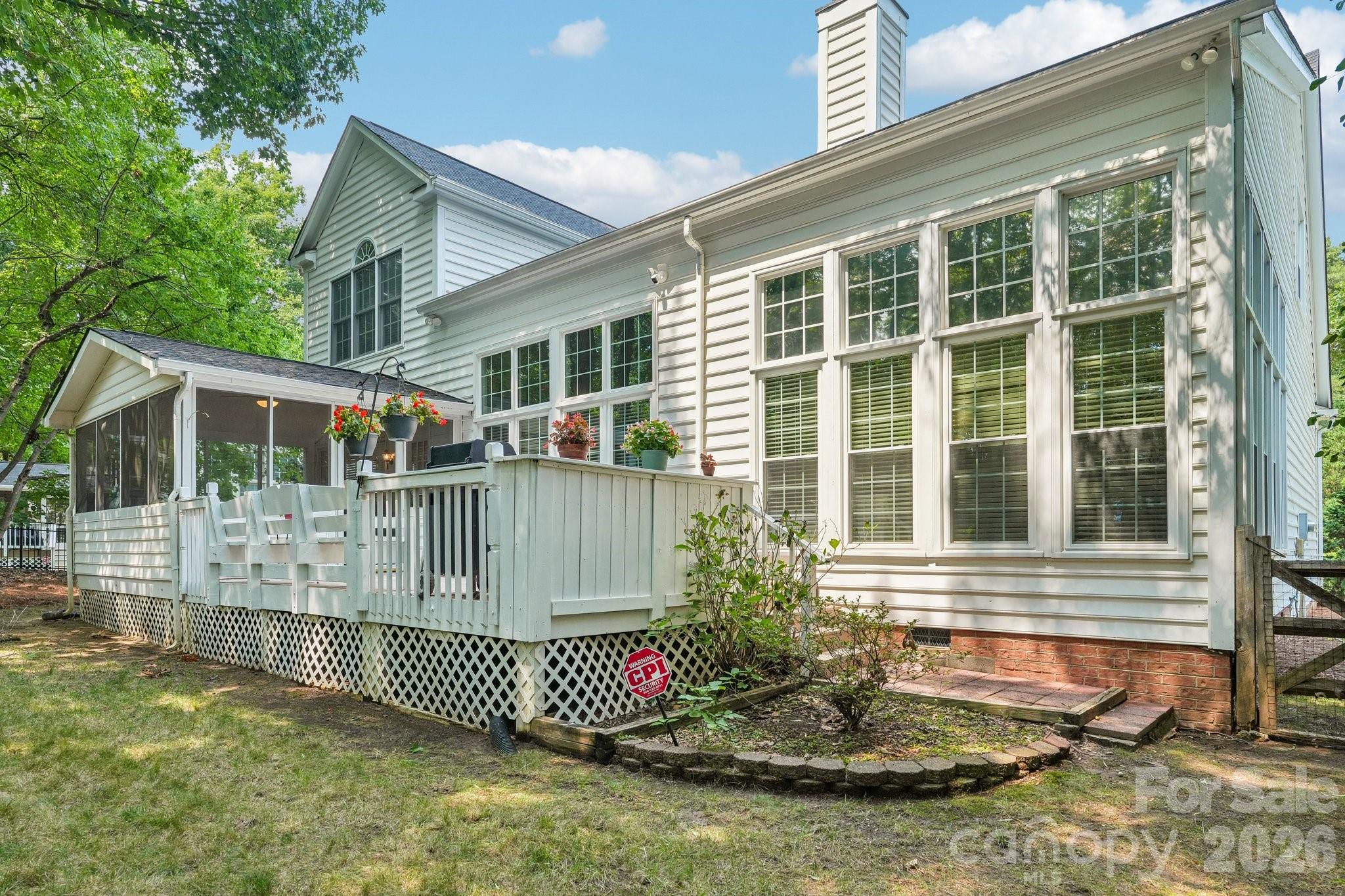 7613 Tarland Lane — Charlotte