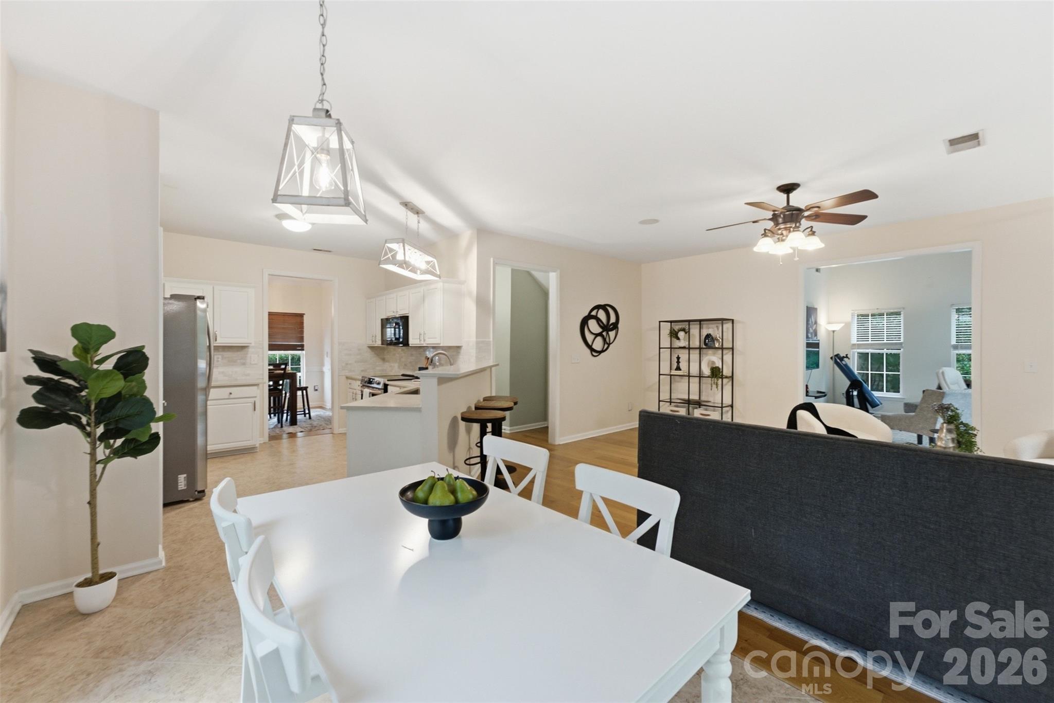 11911 Royal Castle Court — Charlotte