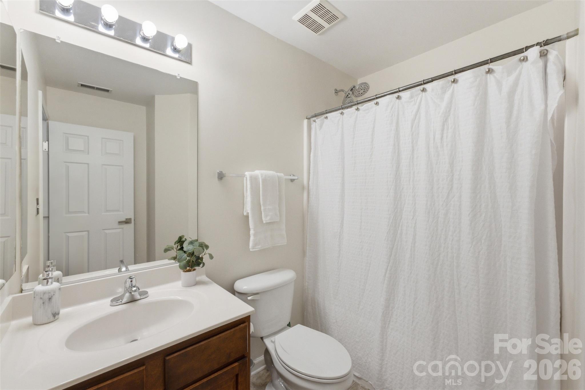 11911 Royal Castle Court — Charlotte