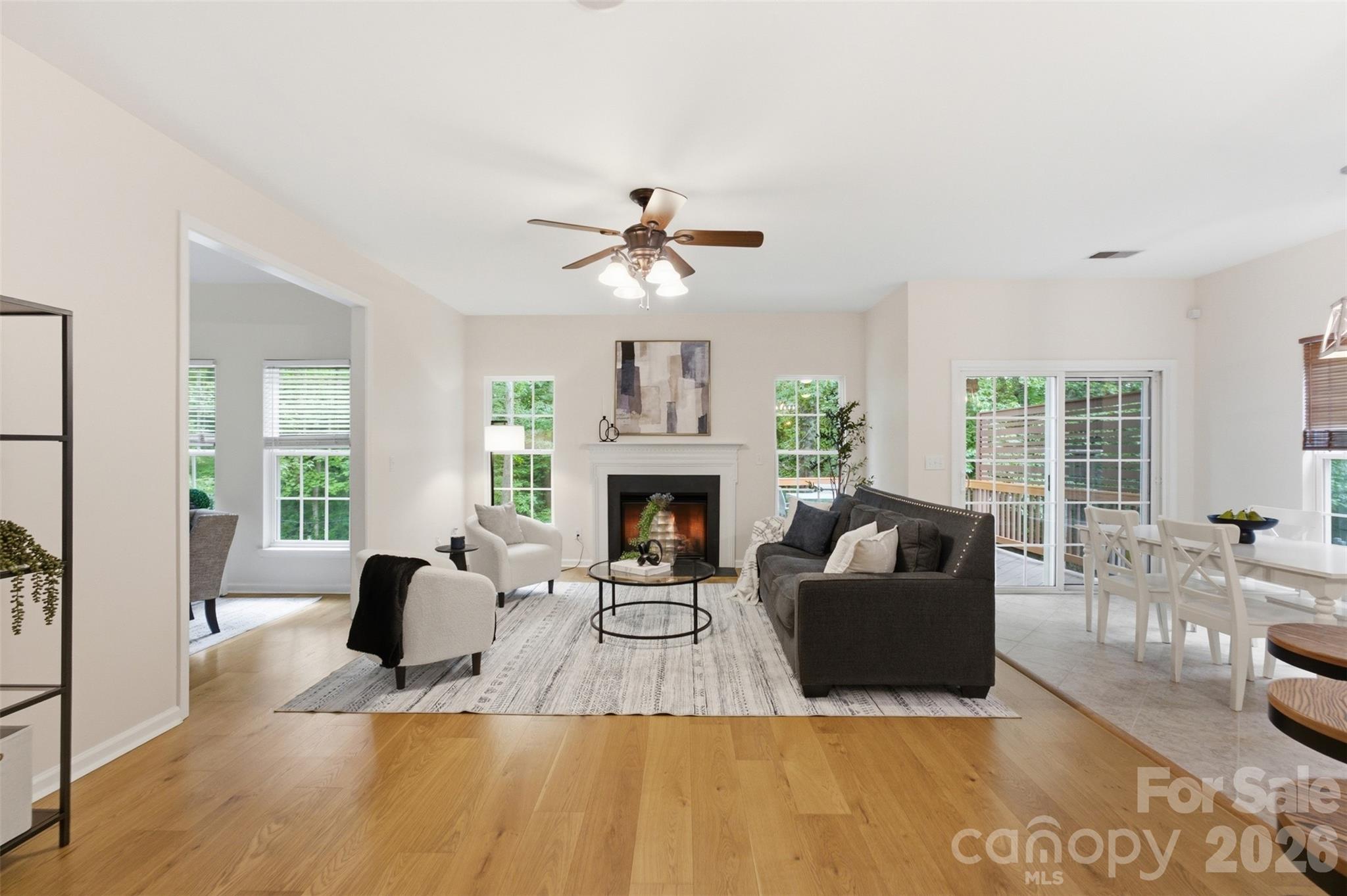 11911 Royal Castle Court — Charlotte