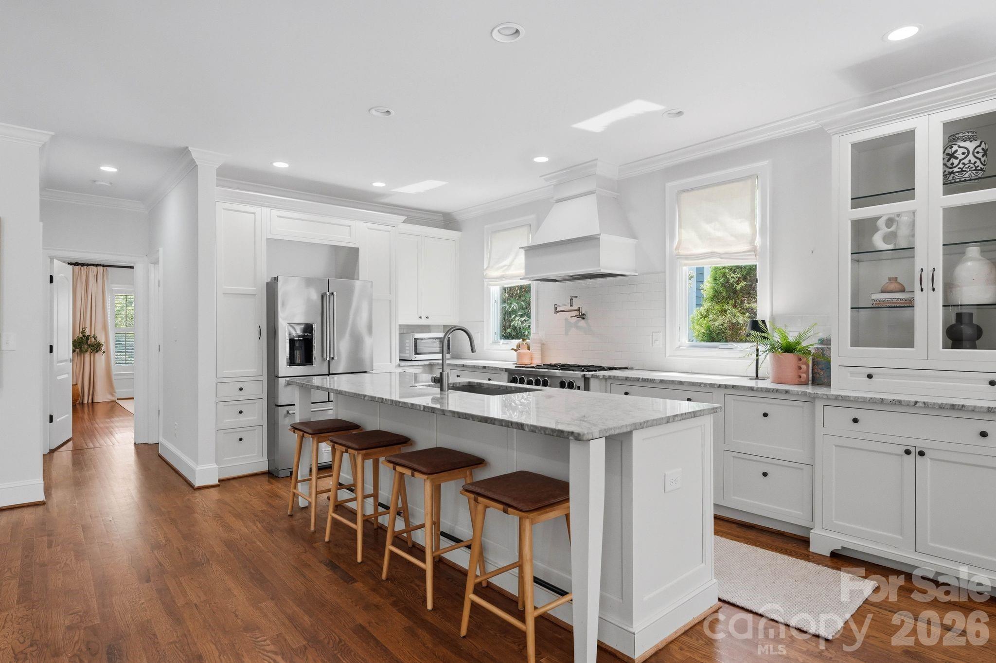 2013 Victorian Place — Charlotte