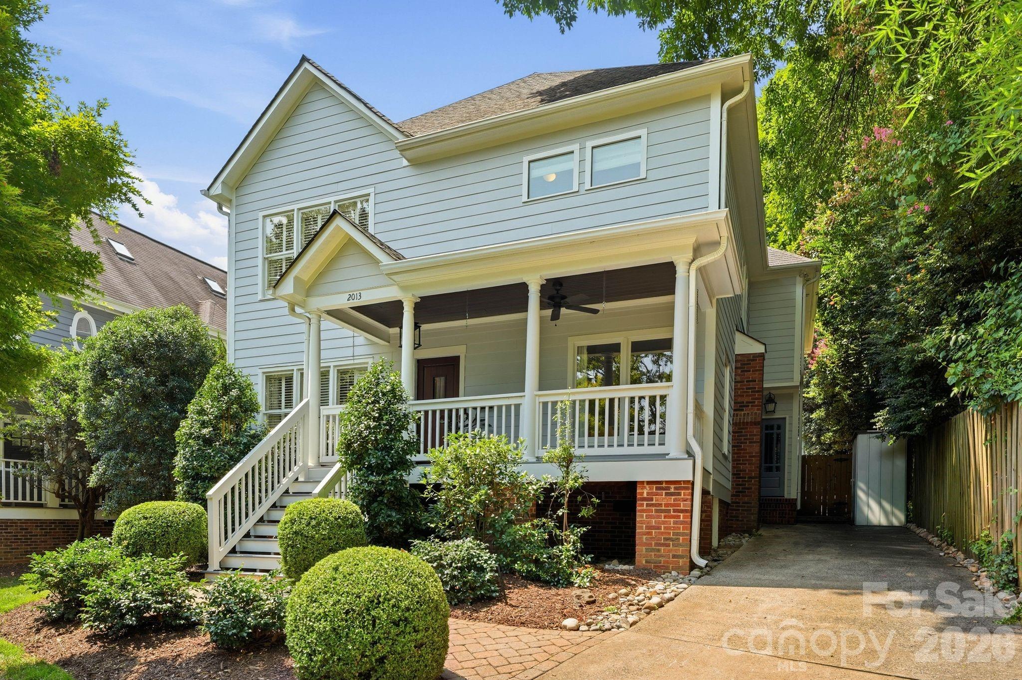 2013 Victorian Place — Charlotte