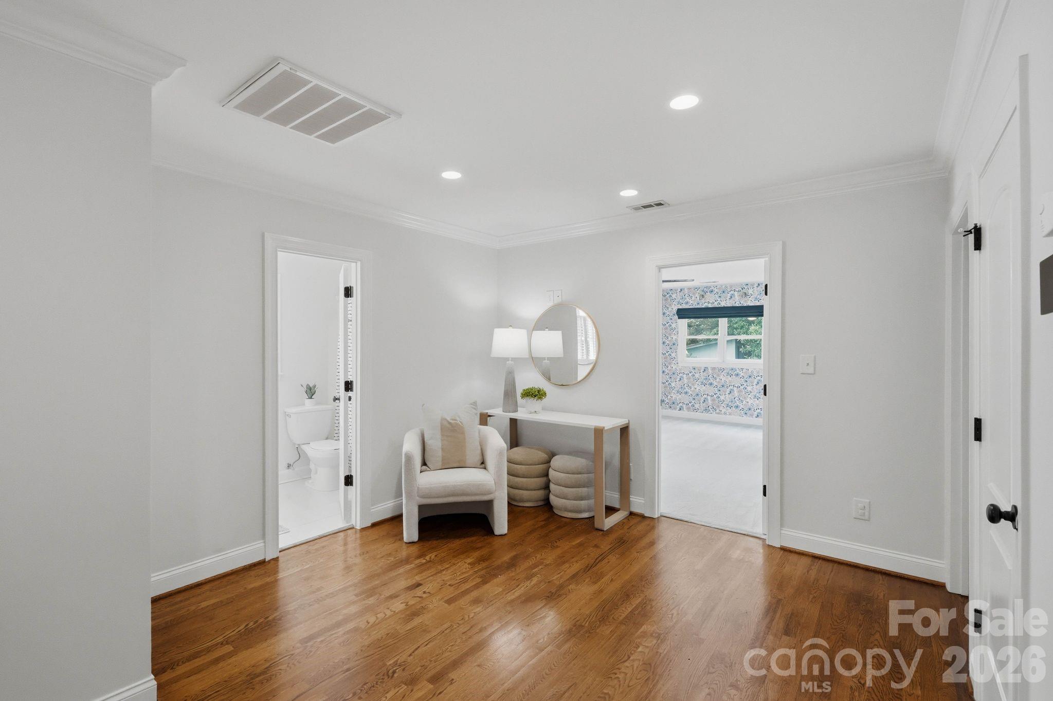 2013 Victorian Place — Charlotte