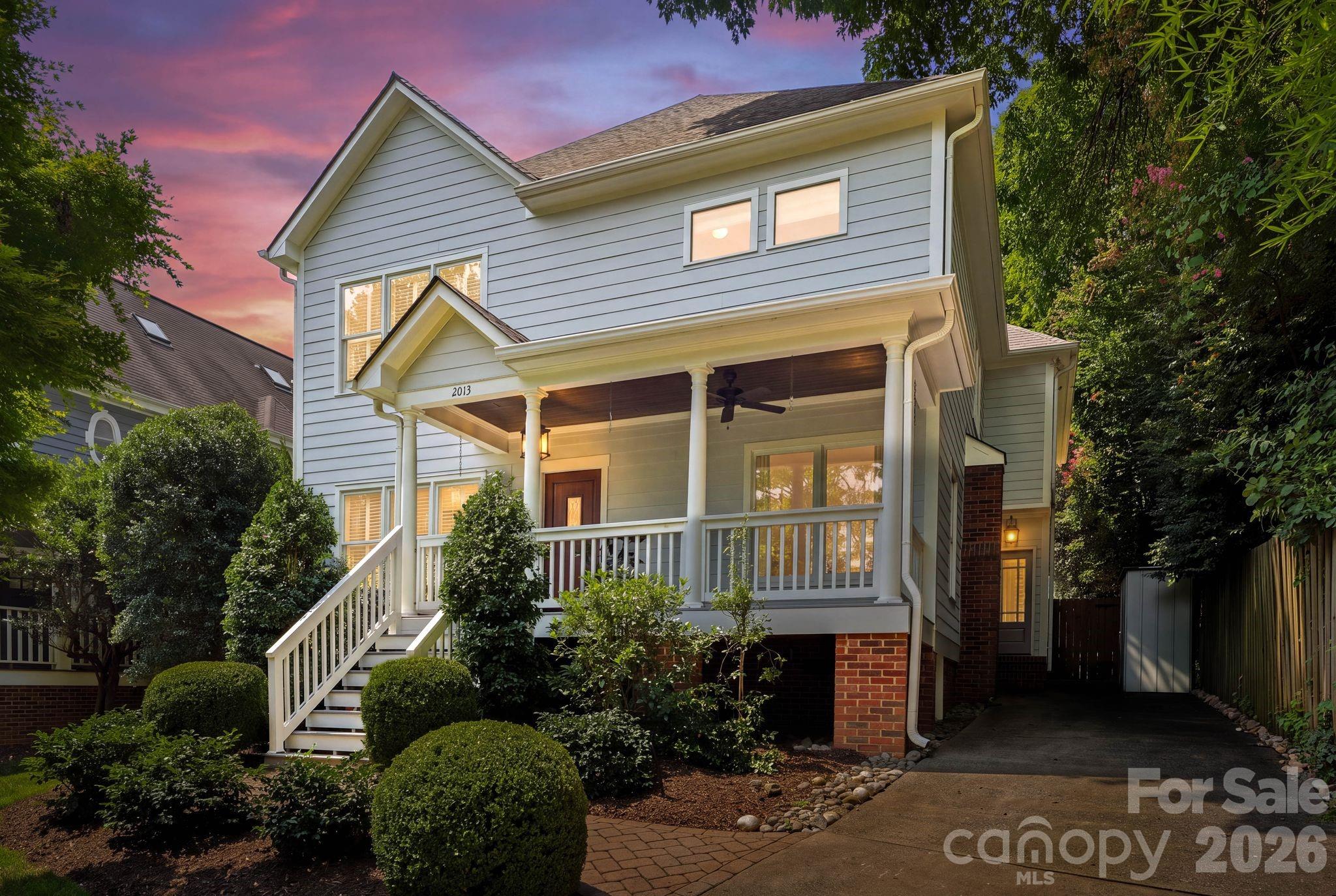 2013 Victorian Place — Charlotte