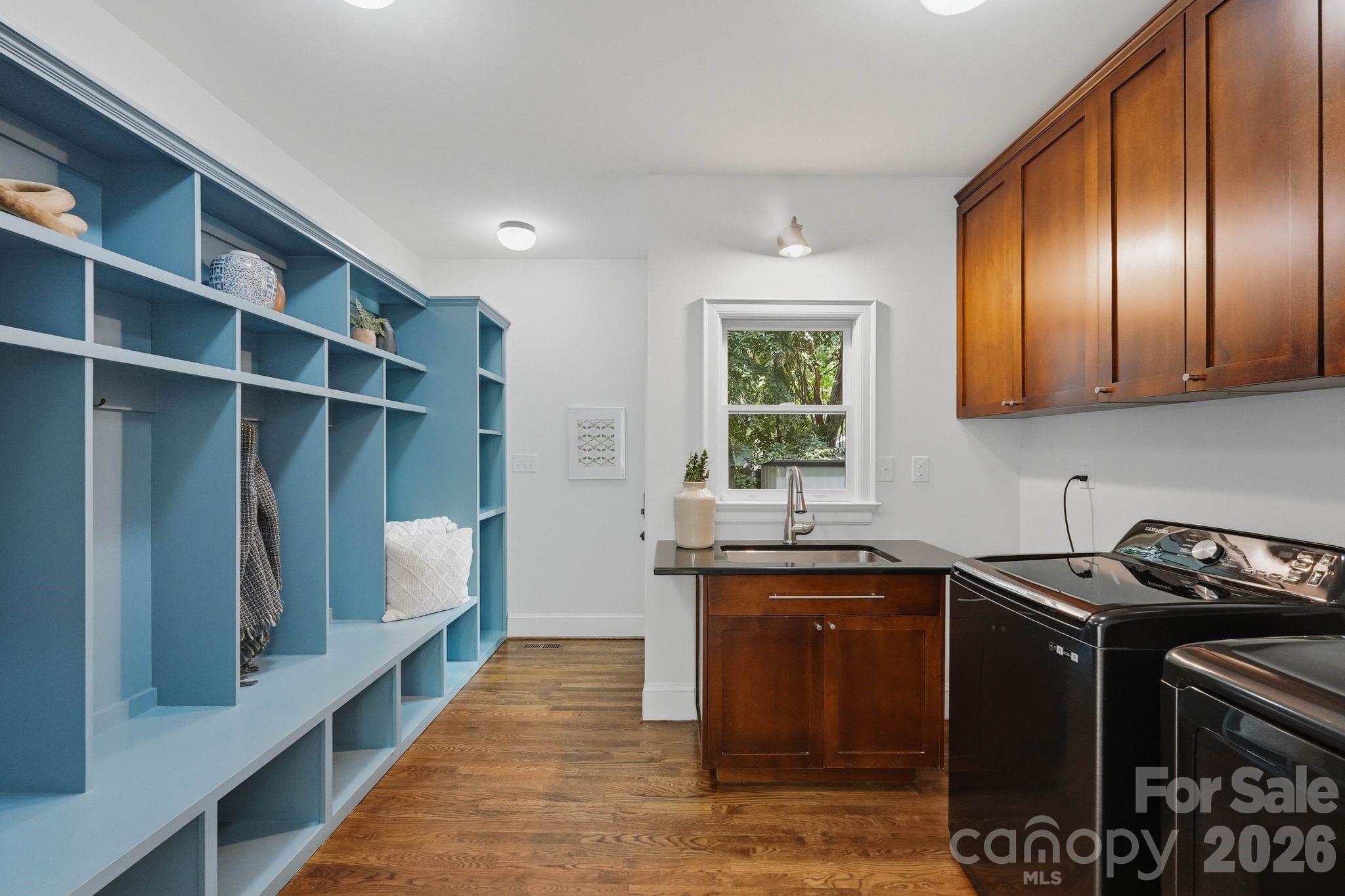 2013 Victorian Place — Charlotte