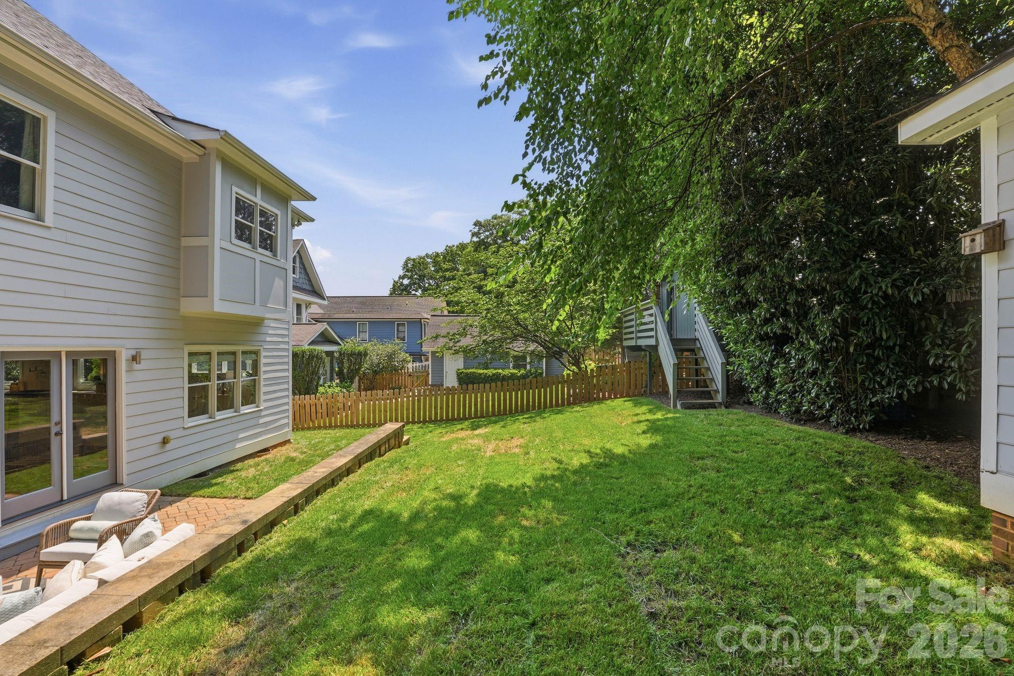 2013 Victorian Place — Charlotte