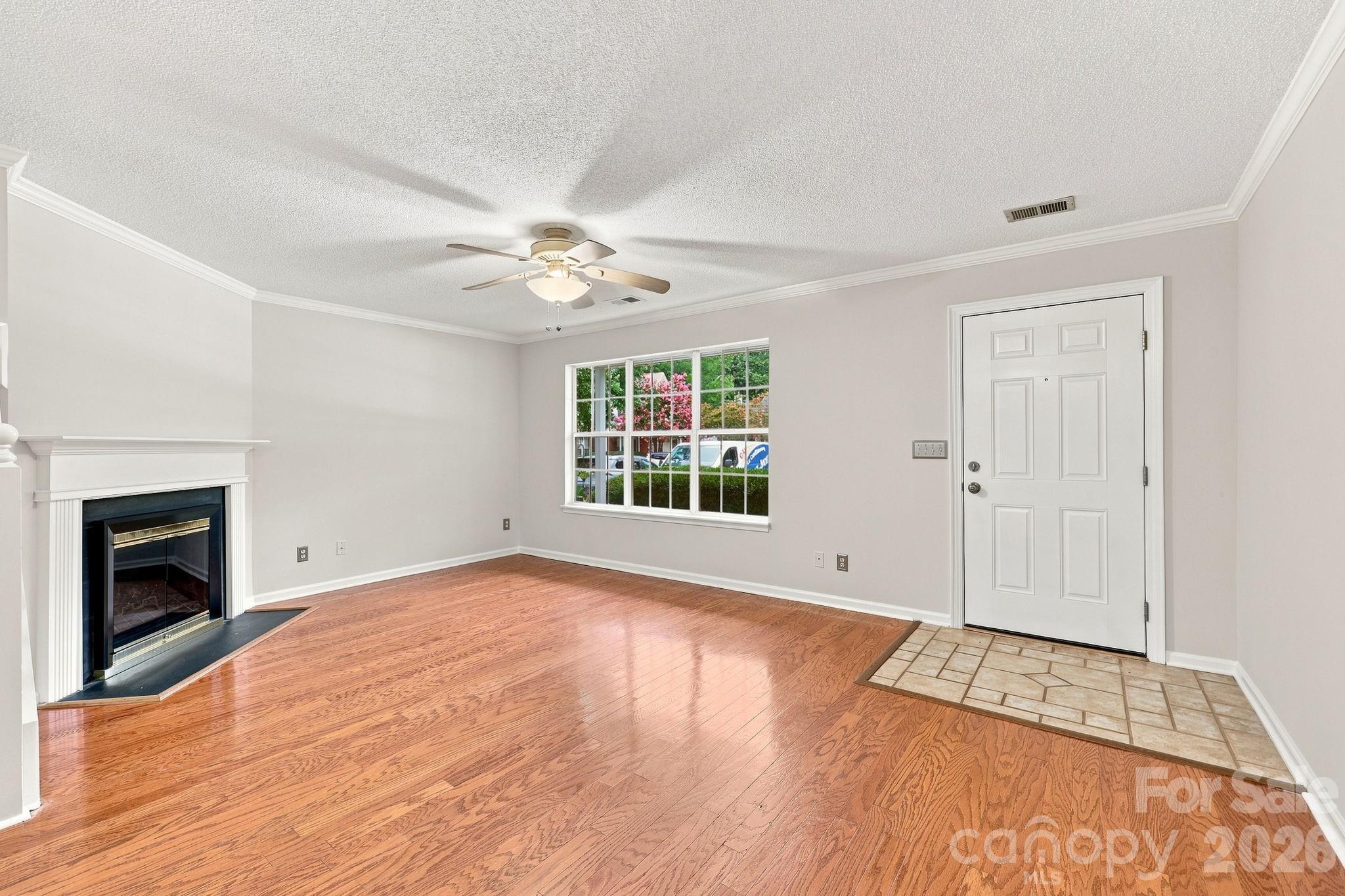 3274 Summercroft Lane — Charlotte