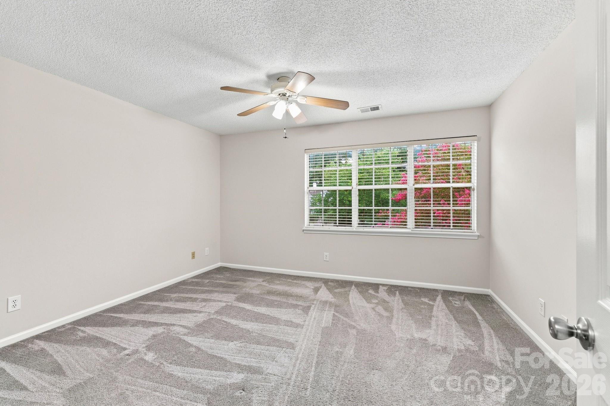 3274 Summercroft Lane — Charlotte