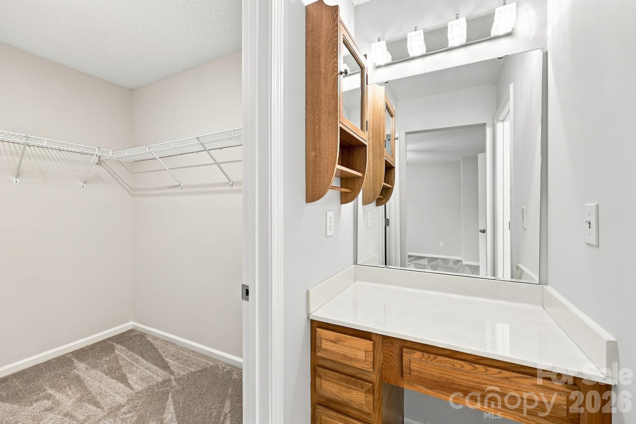3274 Summercroft Lane — Charlotte