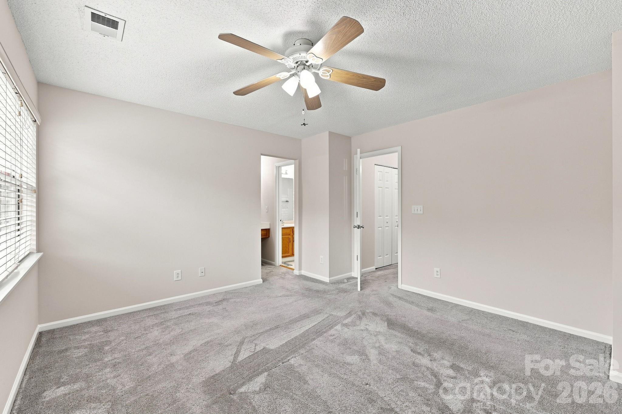 3274 Summercroft Lane — Charlotte