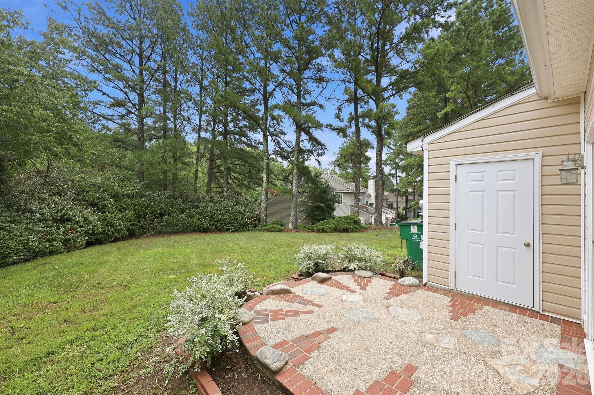3274 Summercroft Lane — Charlotte