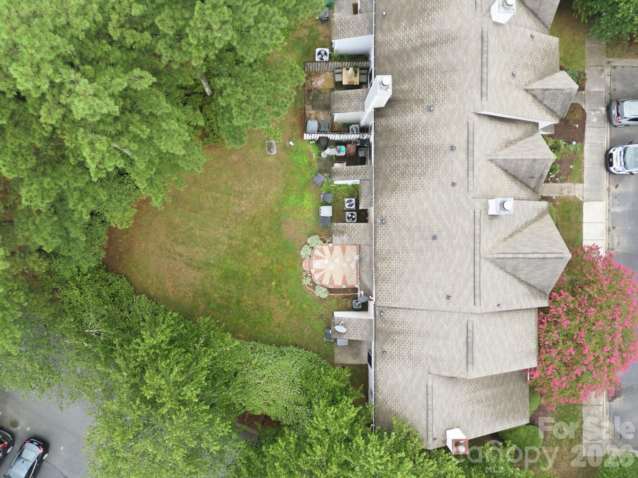 3274 Summercroft Lane — Charlotte