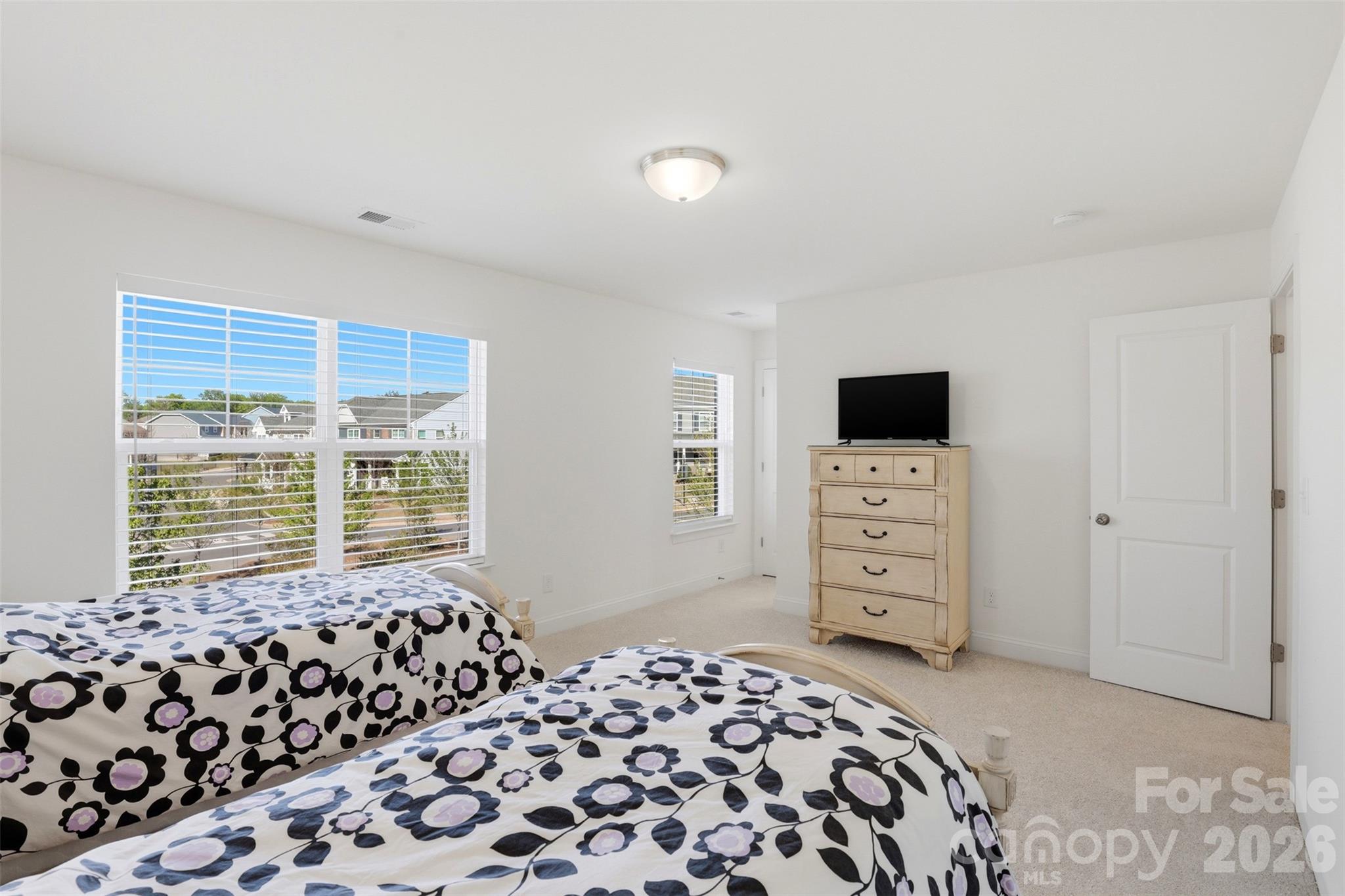 1008 Township Parkway — Belmont
