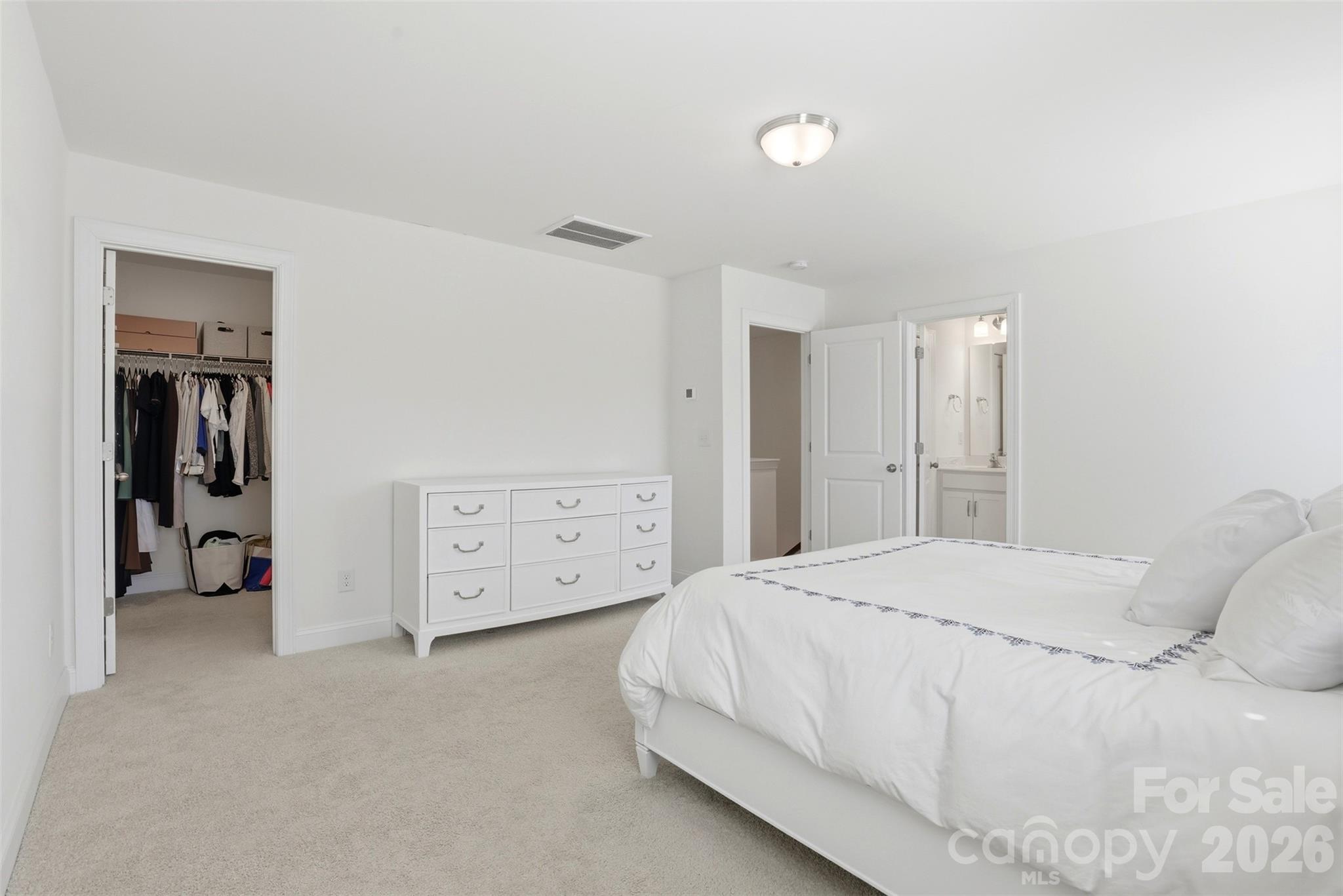 1008 Township Parkway — Belmont