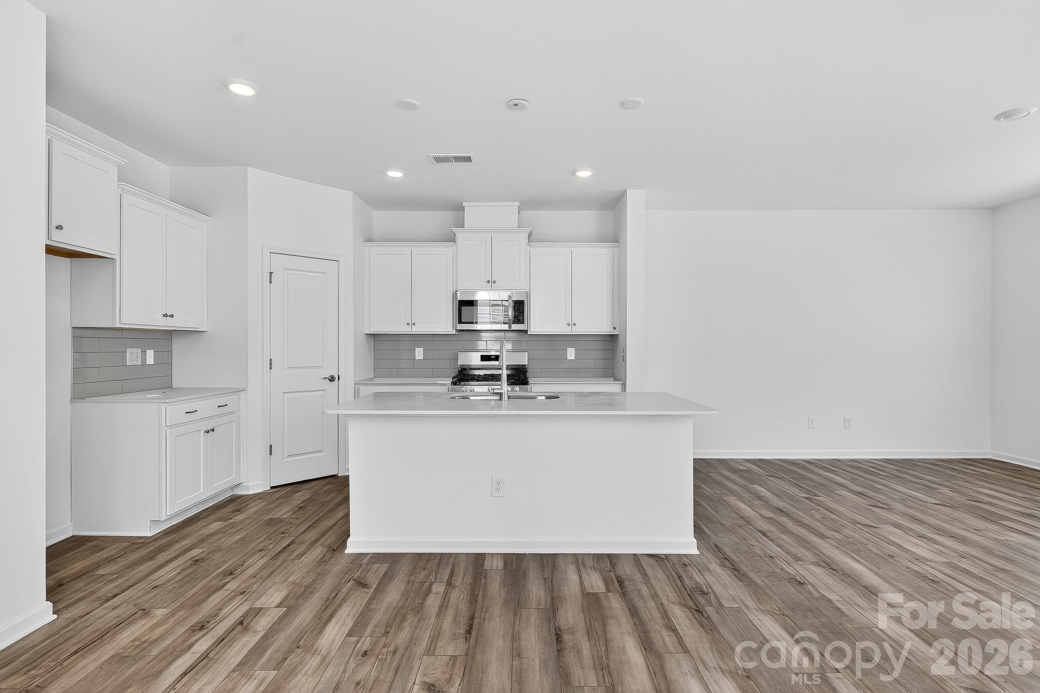 8121 McGarry Trail #188 — Charlotte