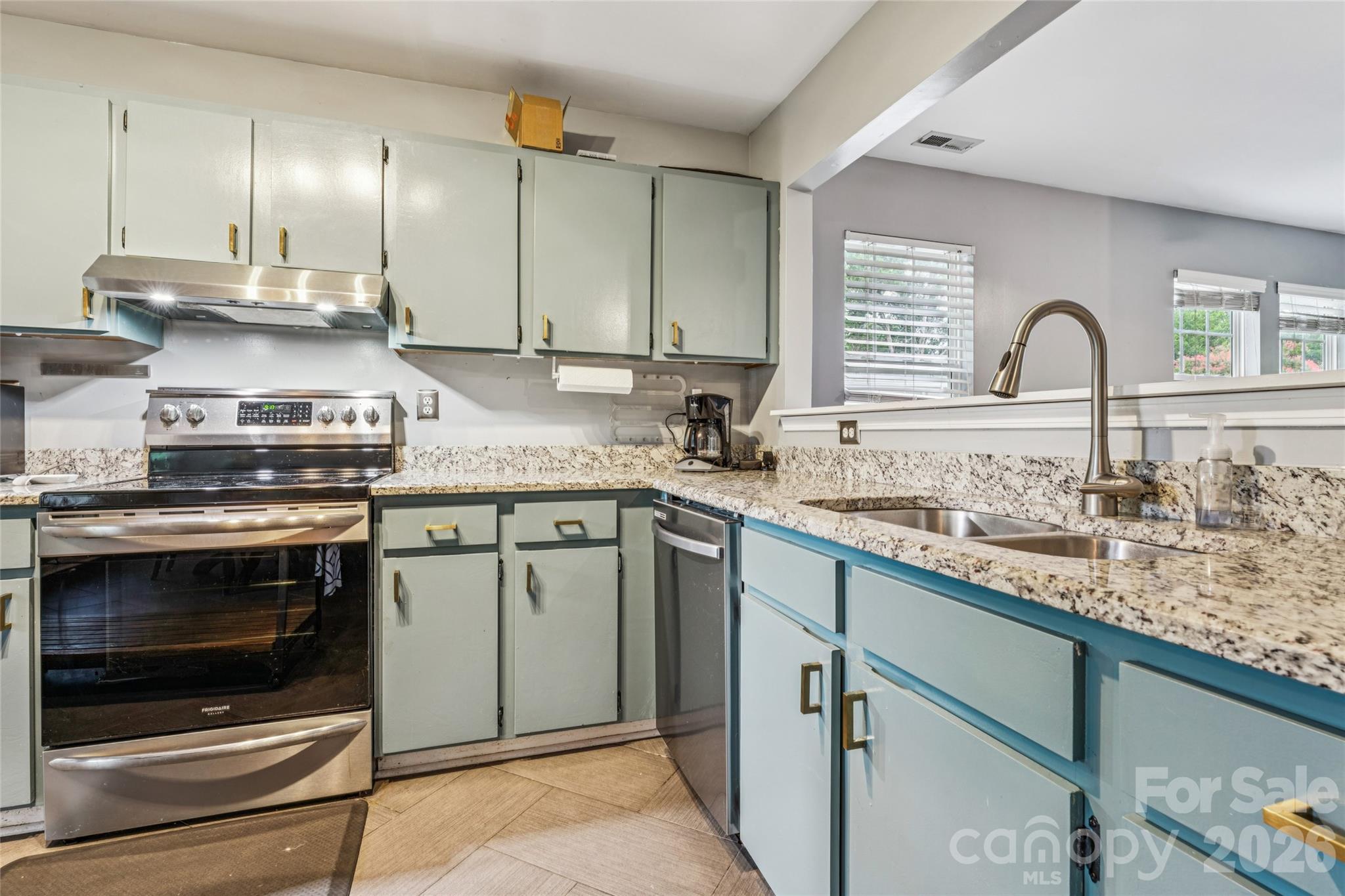 114 N Turner Avenue — Charlotte