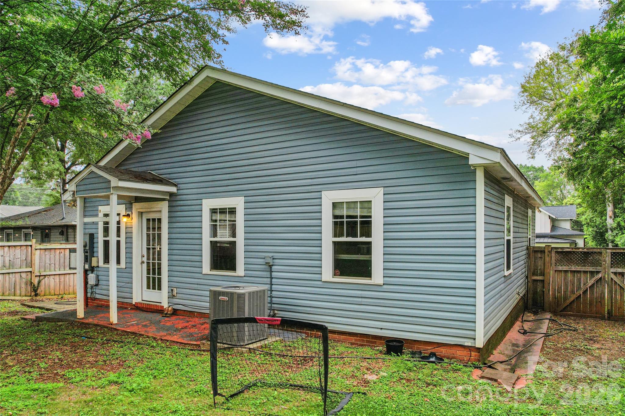 114 N Turner Avenue — Charlotte