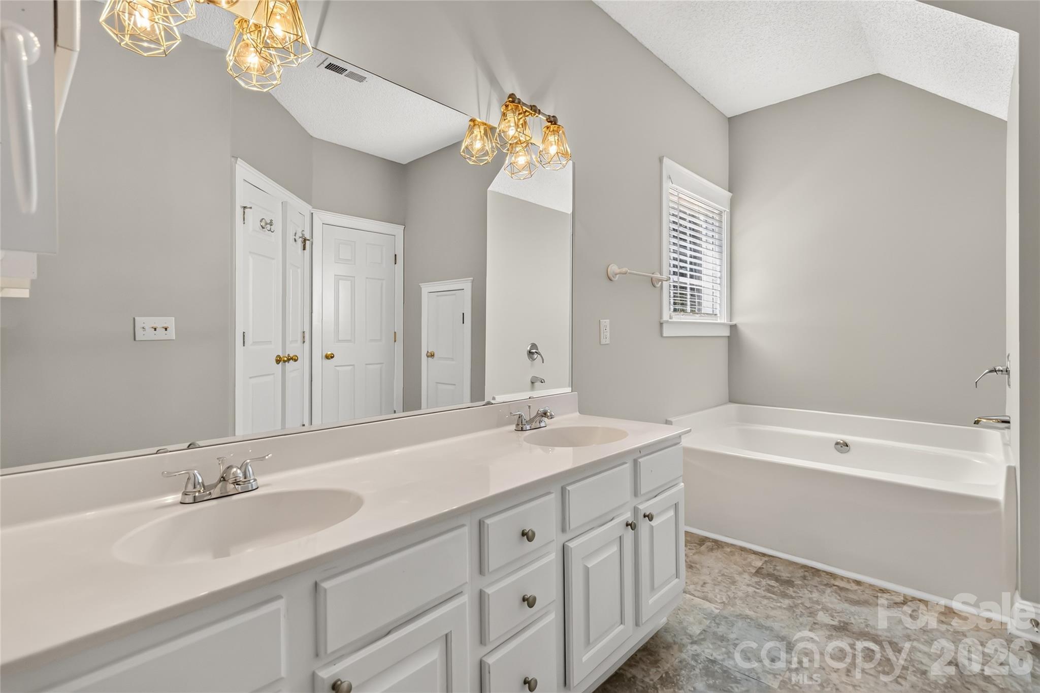 13824 Hastings Farm Road — Huntersville