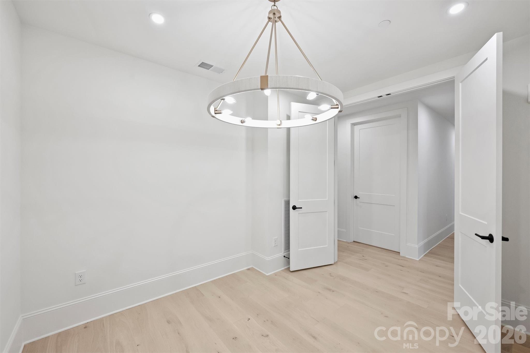 409 Queens Road #301 — Charlotte