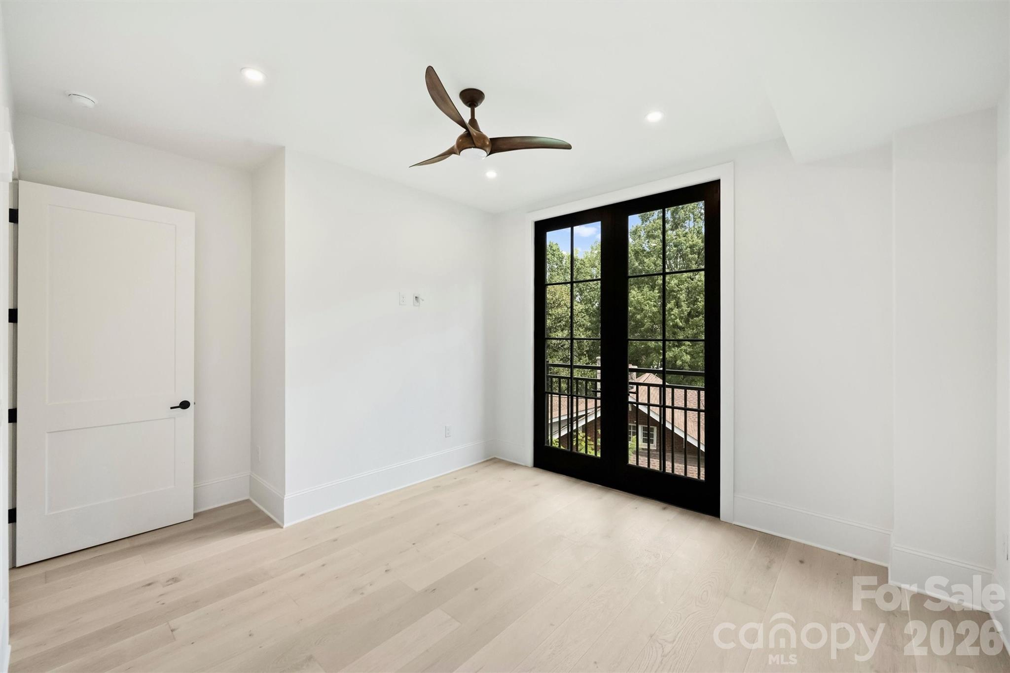 409 Queens Road #301 — Charlotte
