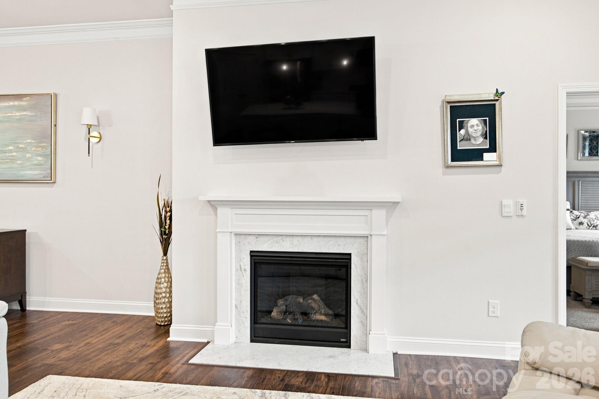 8125 Warford Little Road — Denver