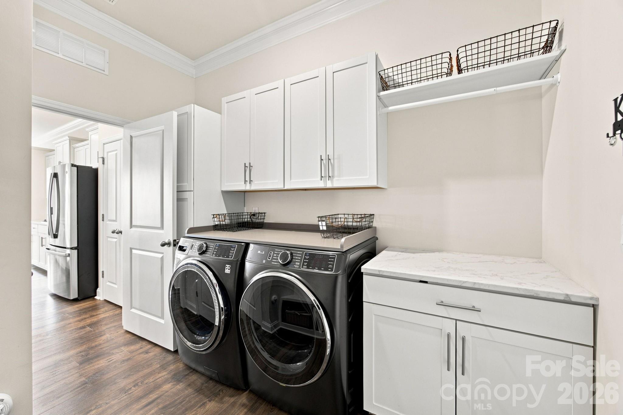 8125 Warford Little Road — Denver