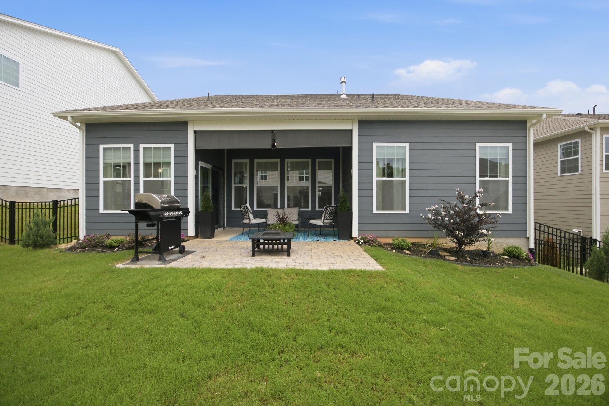 8125 Warford Little Road — Denver