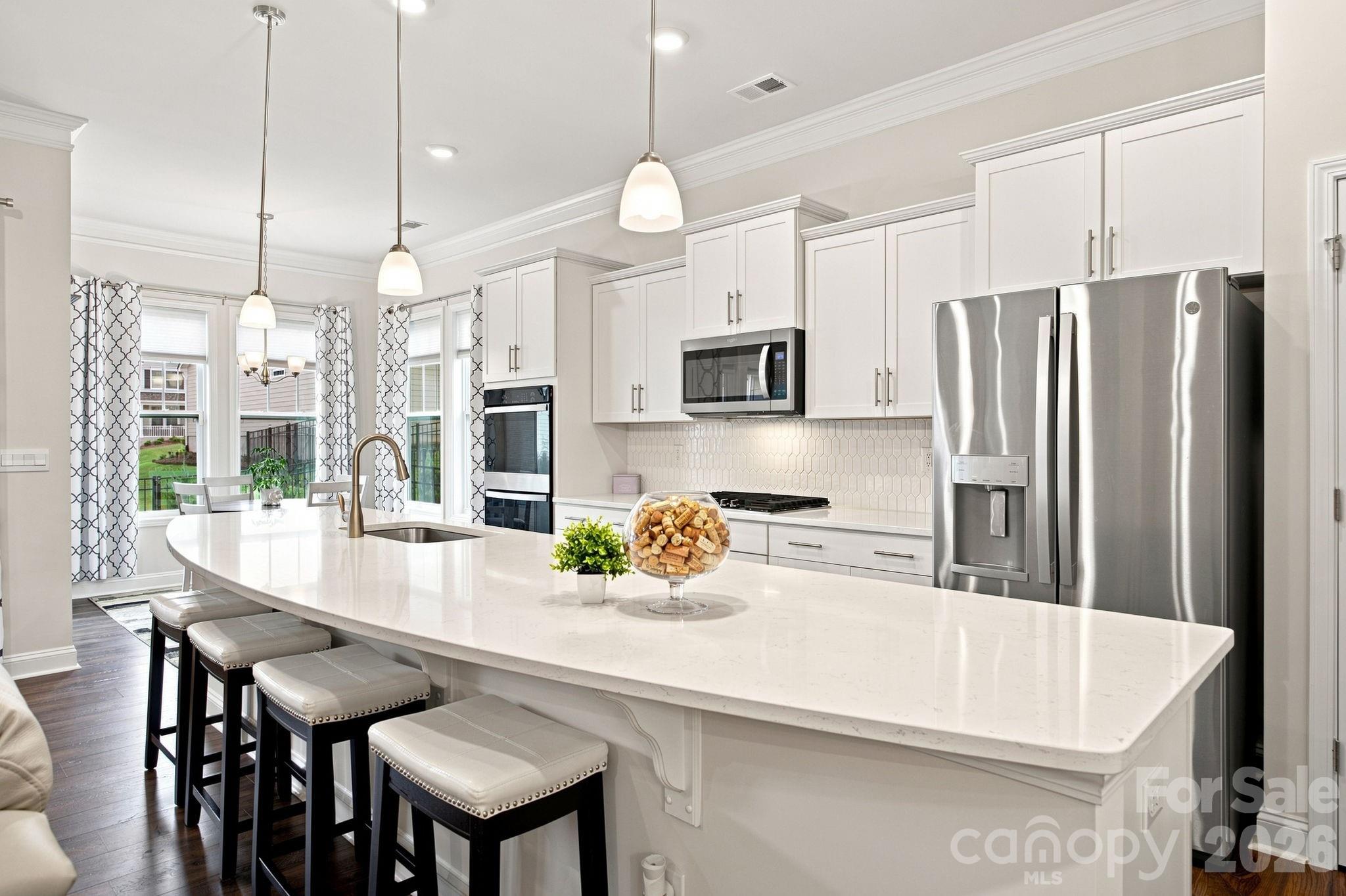 8125 Warford Little Road — Denver