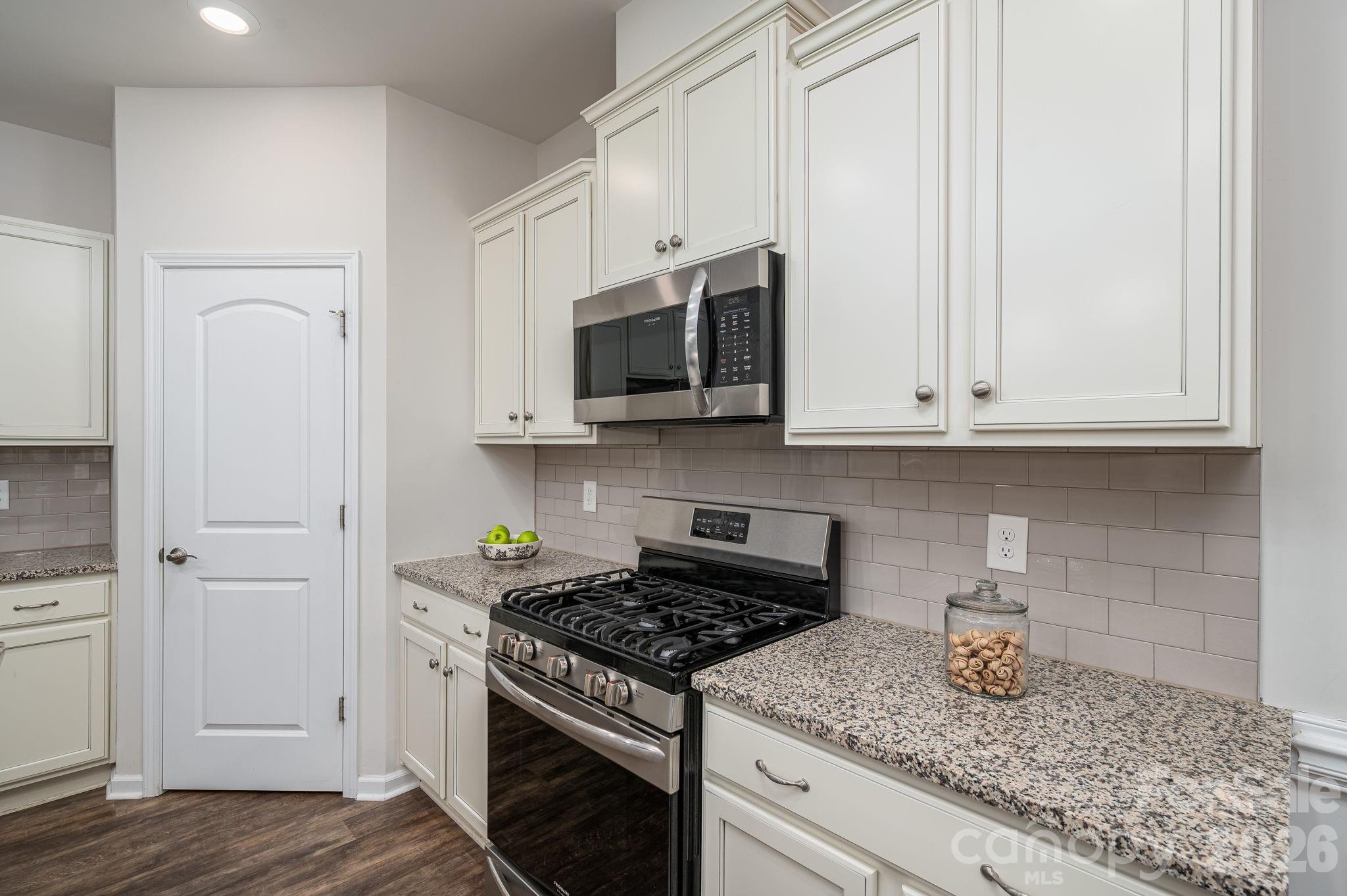 368 Picasso Trail — Mount Holly