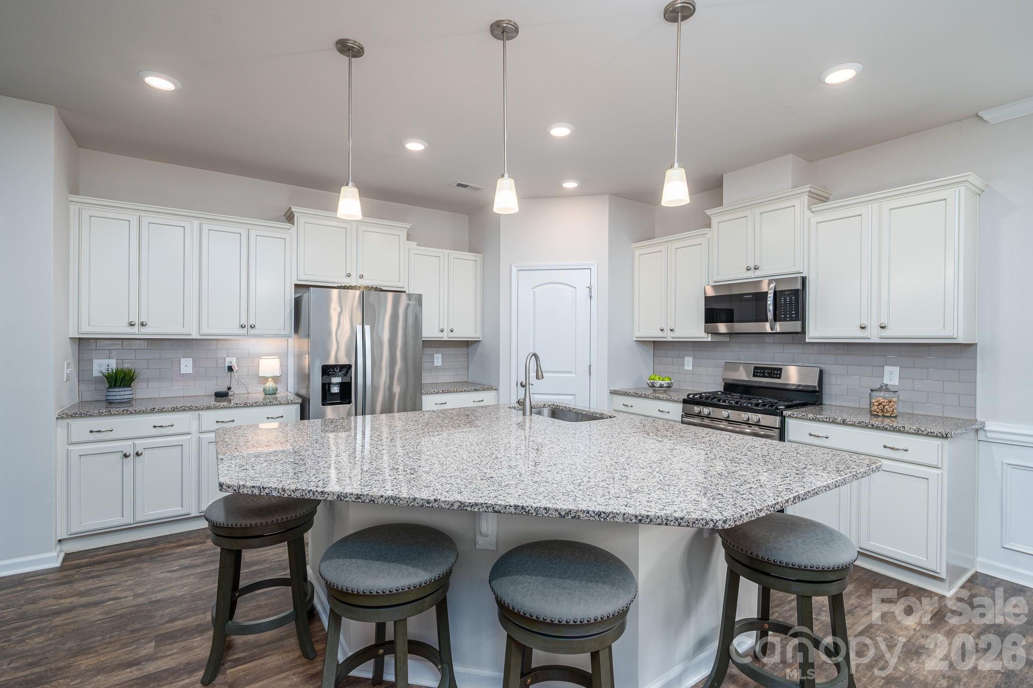 368 Picasso Trail — Mount Holly