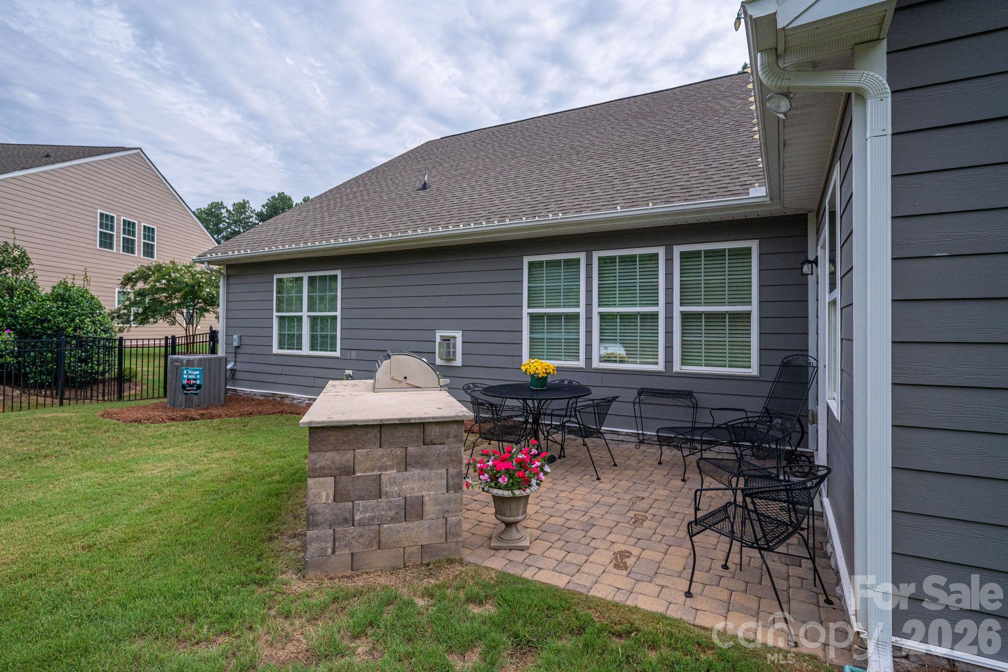 368 Picasso Trail — Mount Holly