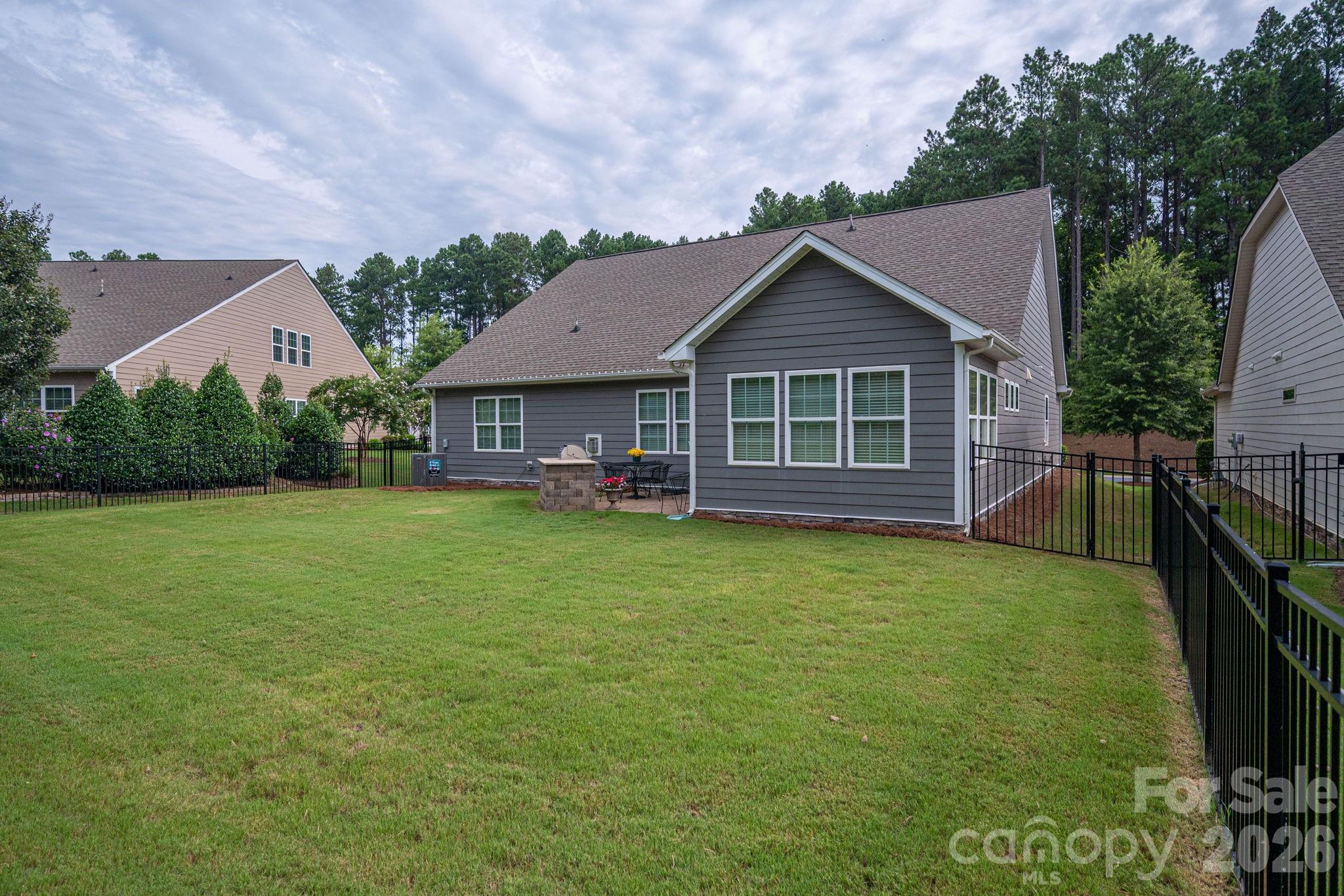 368 Picasso Trail — Mount Holly