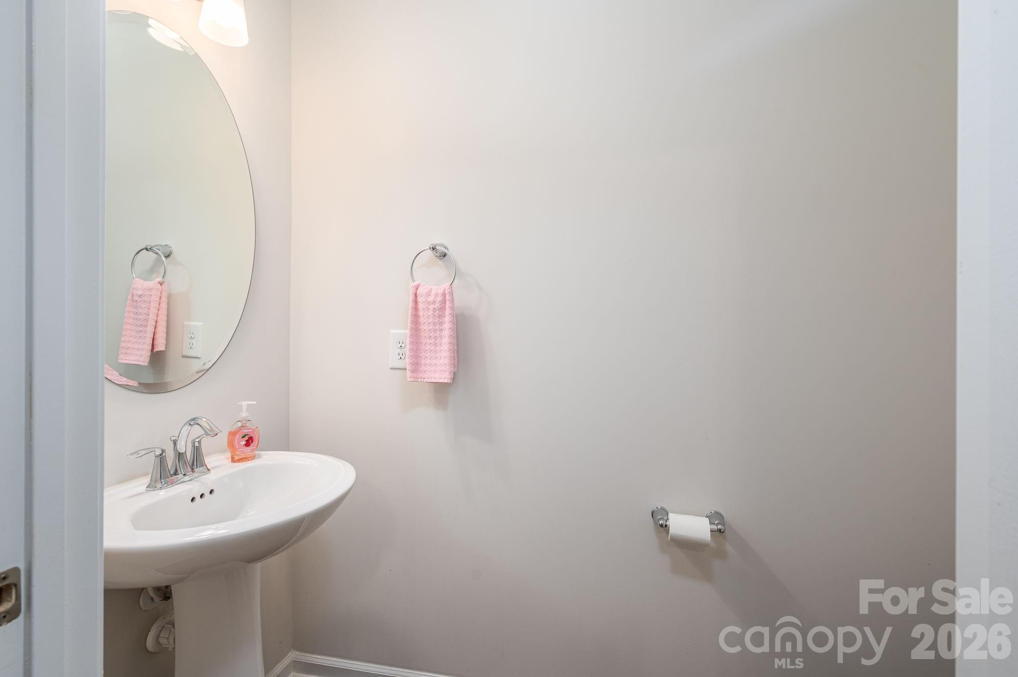 368 Picasso Trail — Mount Holly