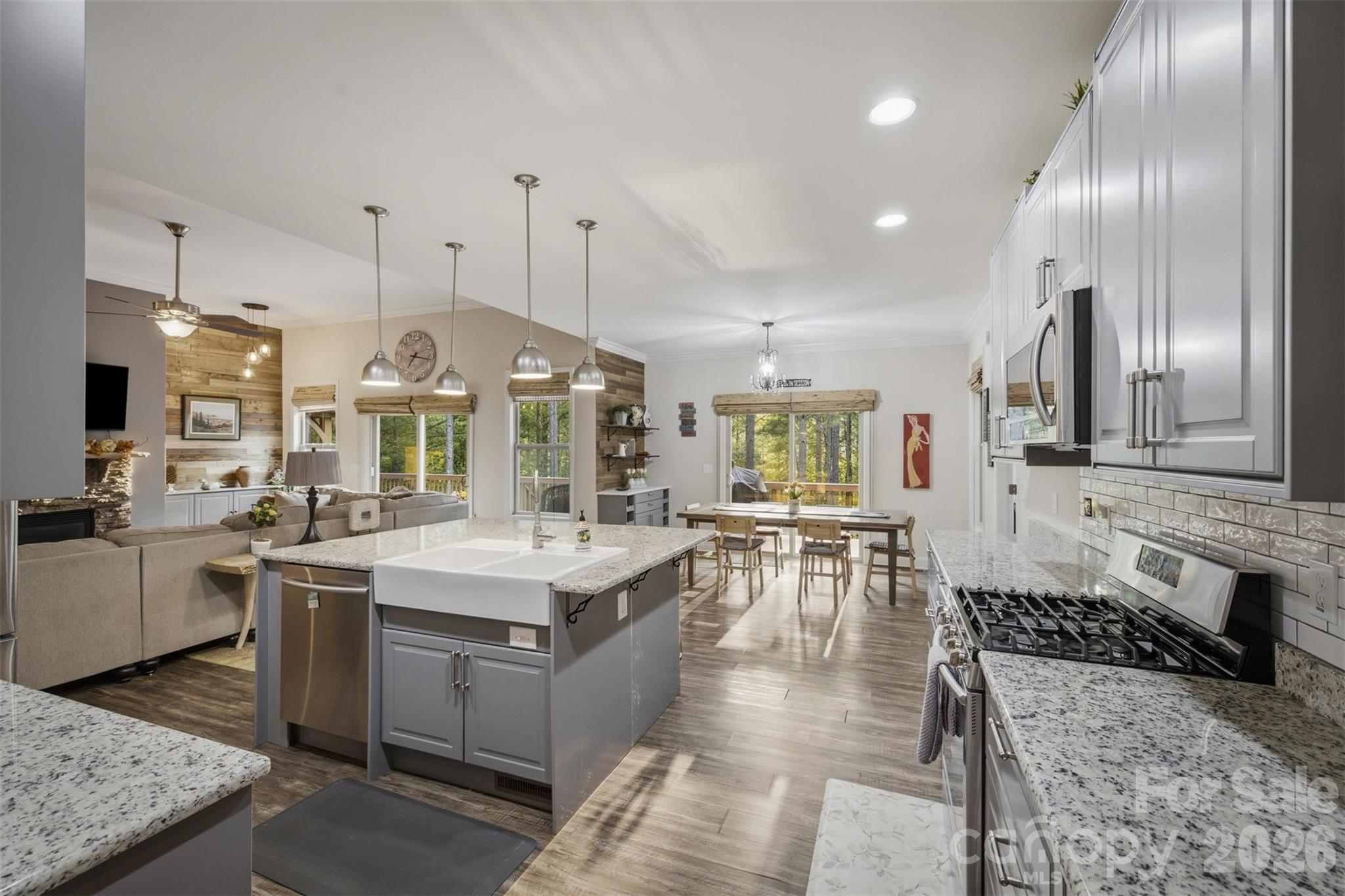 2079 Dockside Place — Connelly Springs