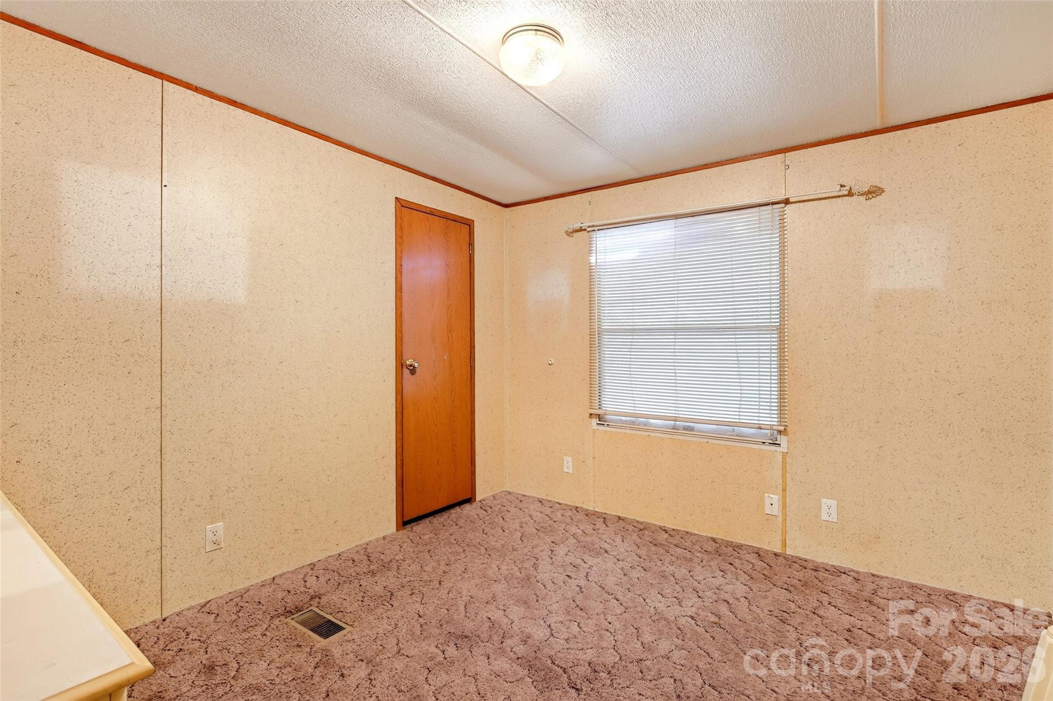 967 Moffitt Hill Road — Old Fort