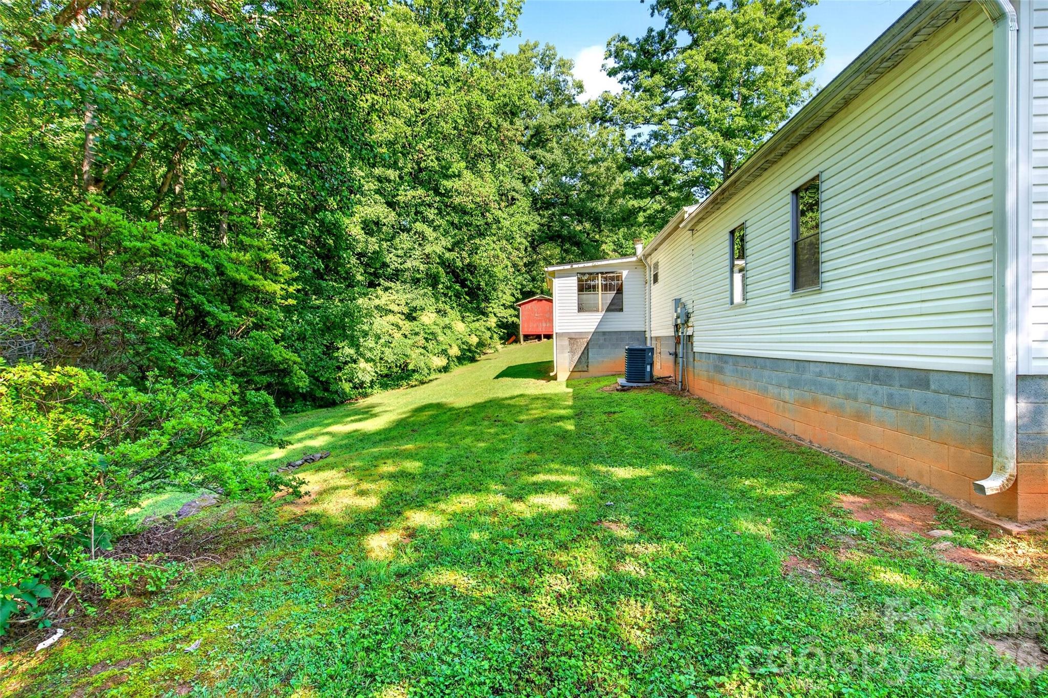 967 Moffitt Hill Road — Old Fort