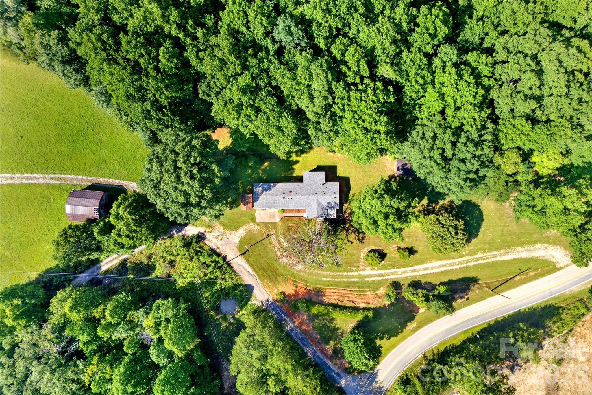 967 Moffitt Hill Road — Old Fort