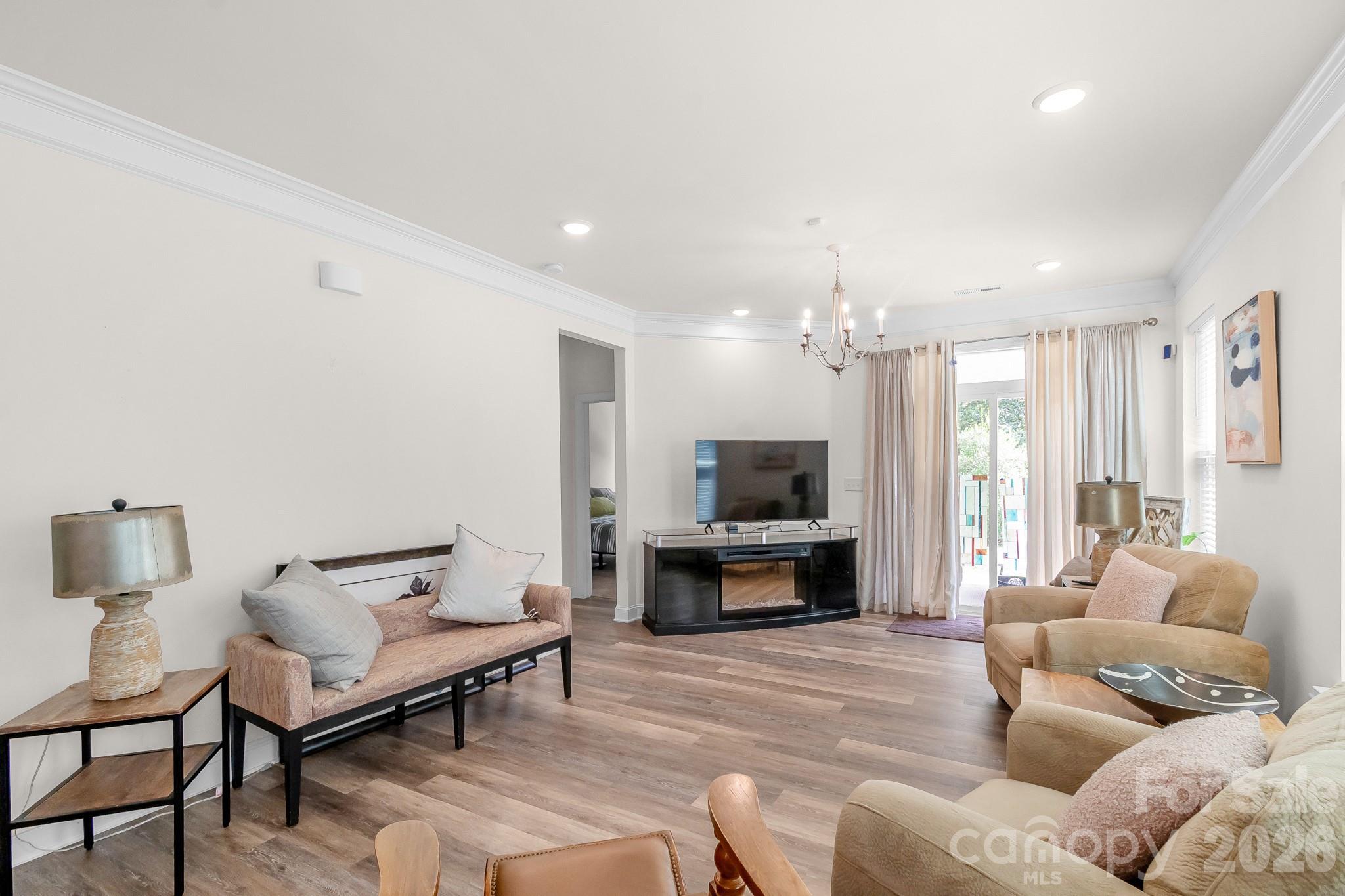8026 Saluda Drive — Charlotte