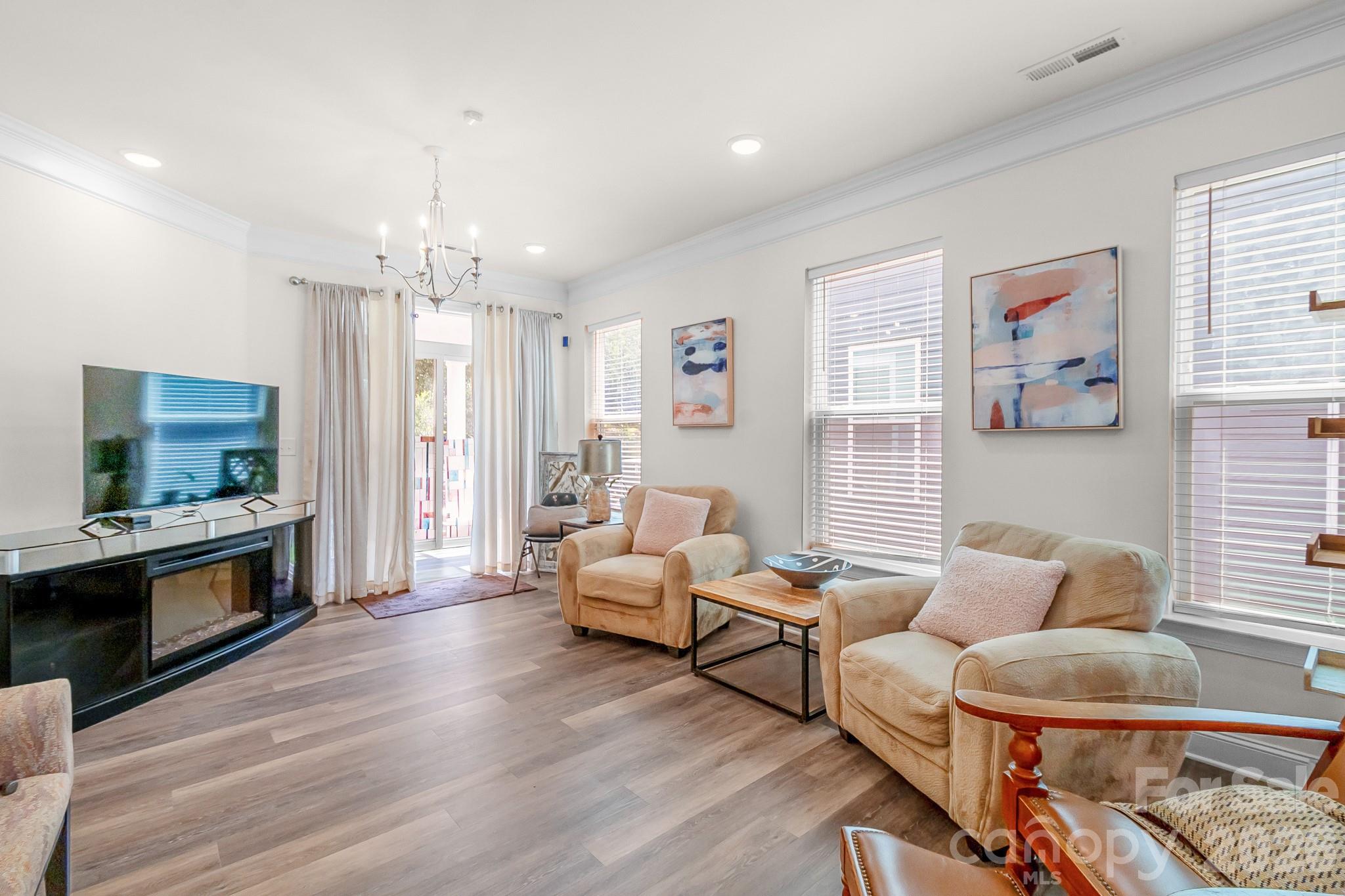 8026 Saluda Drive — Charlotte