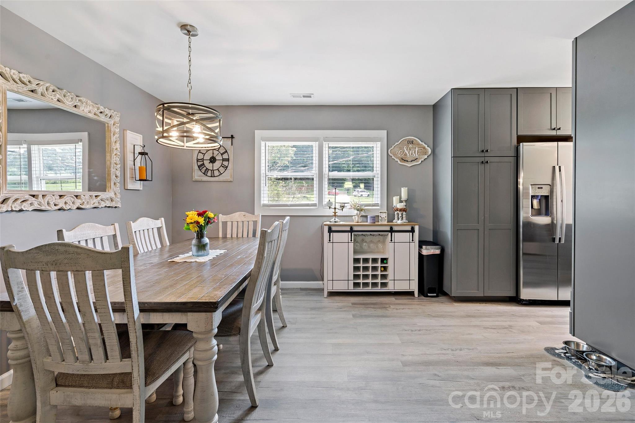 204 Quail Hollow Road — Marion